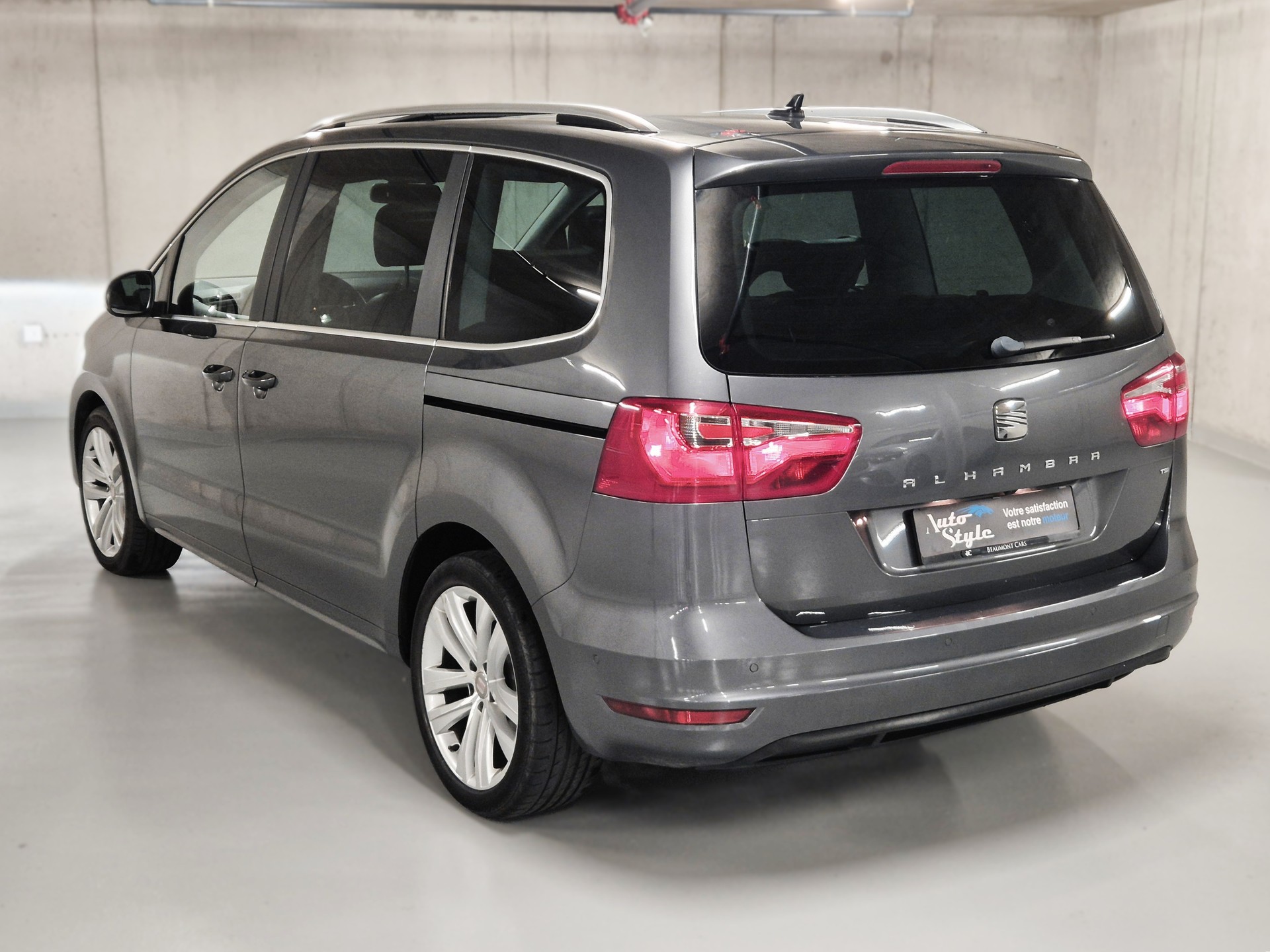 SEAT Alhambra 2.0 TSI Style DSG **7 PLACES**-image-7