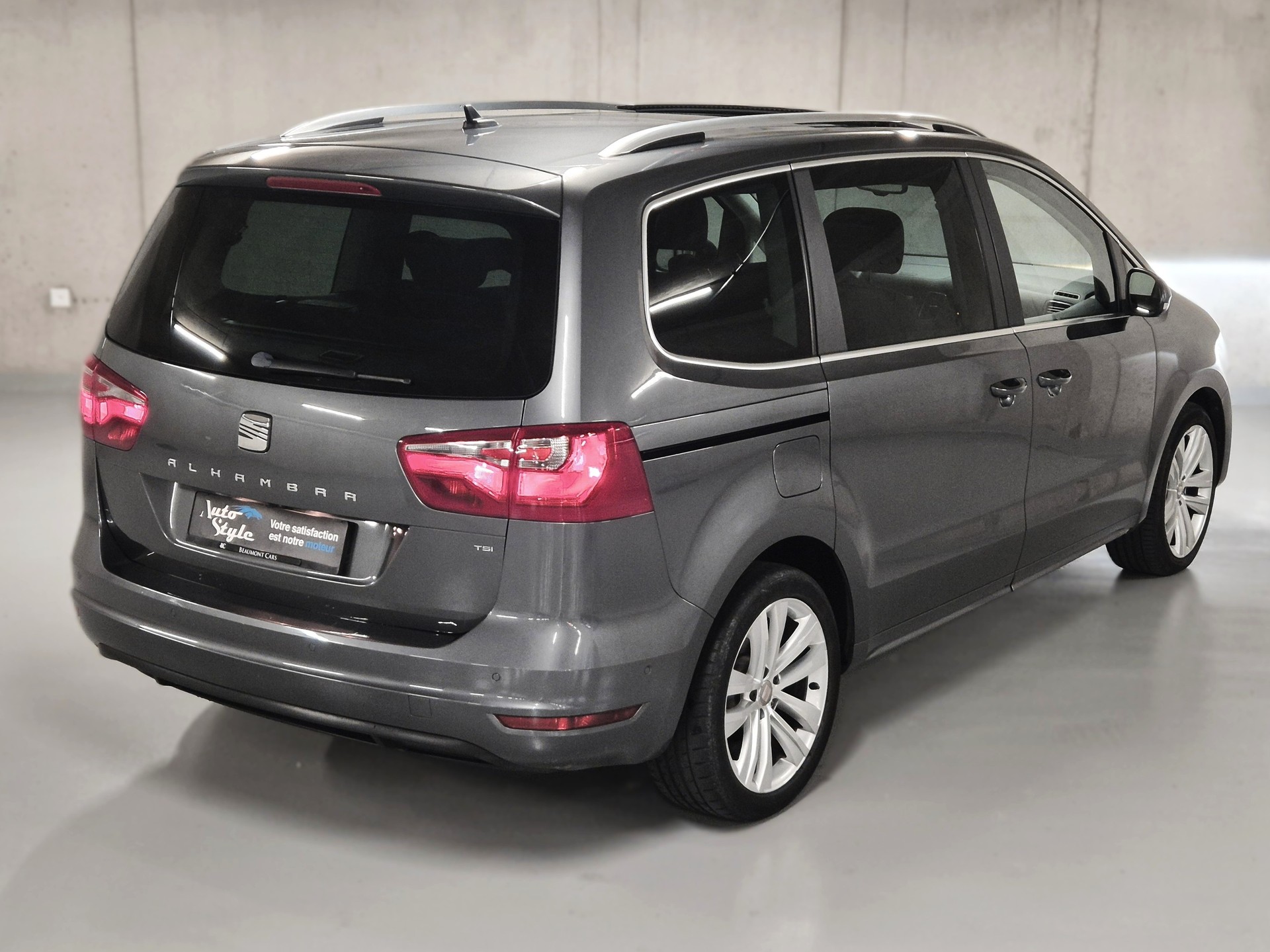 SEAT Alhambra 2.0 TSI Style DSG **7 PLACES**-image-5