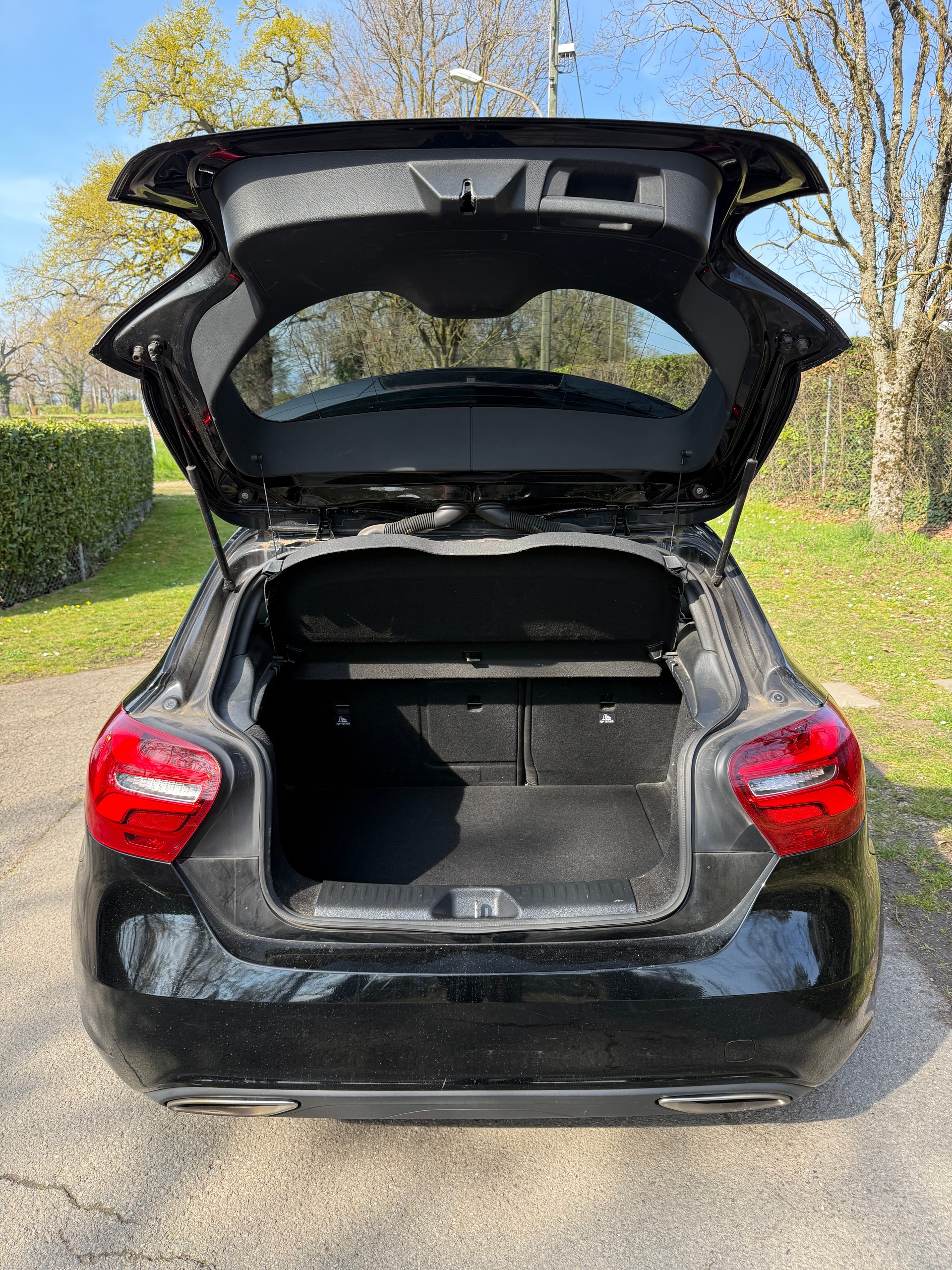 MERCEDES-BENZ A 250 Style 4Matic 7G-DCT-image-6