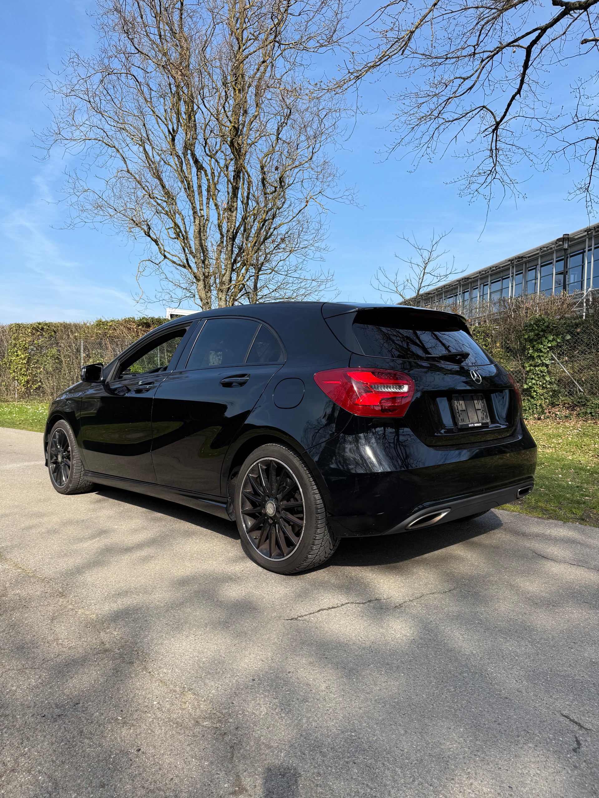 MERCEDES-BENZ A 250 Style 4Matic 7G-DCT-image-4