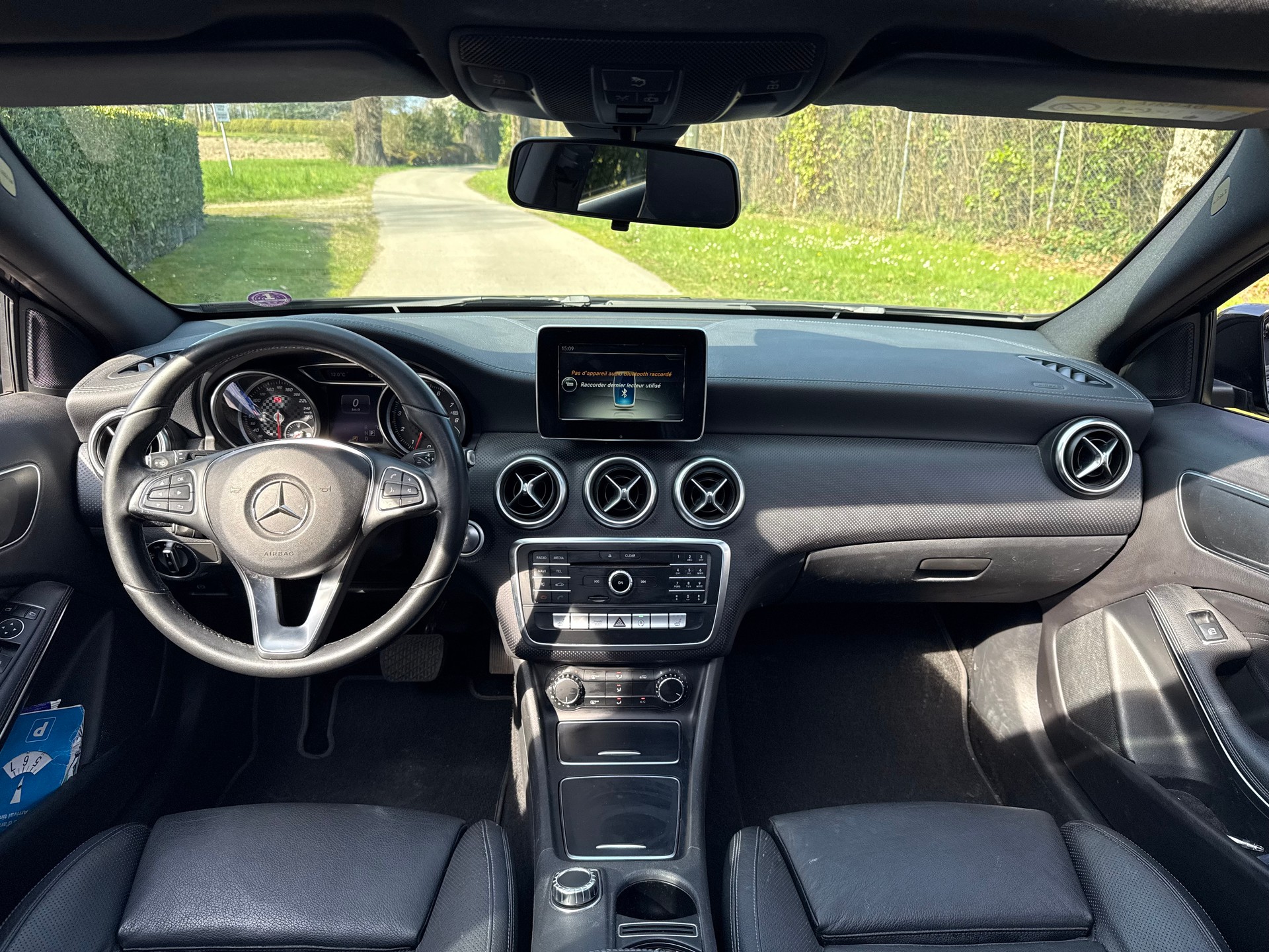 MERCEDES-BENZ A 250 Style 4Matic 7G-DCT-image-13