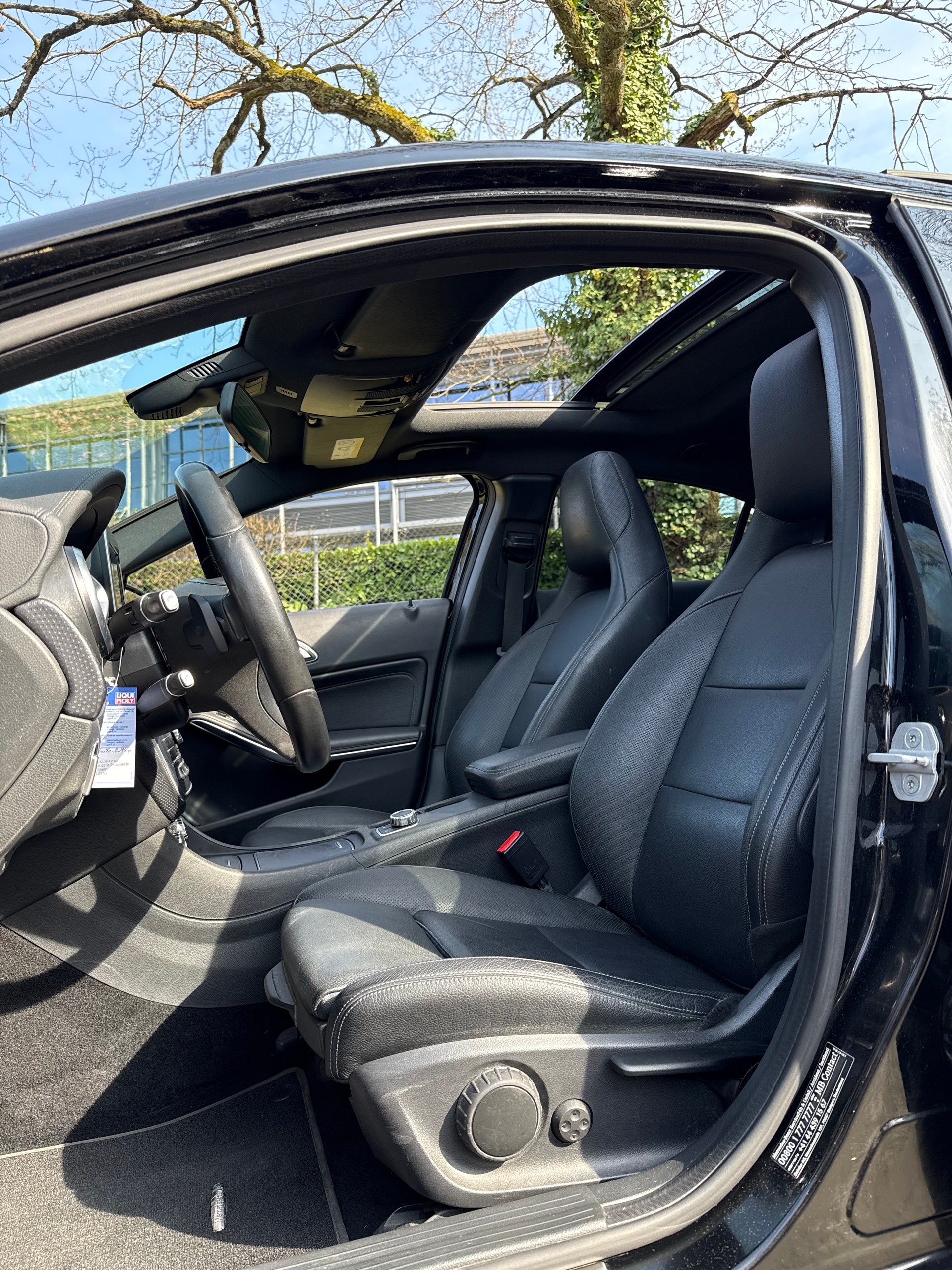 MERCEDES-BENZ A 250 Style 4Matic 7G-DCT-image-9