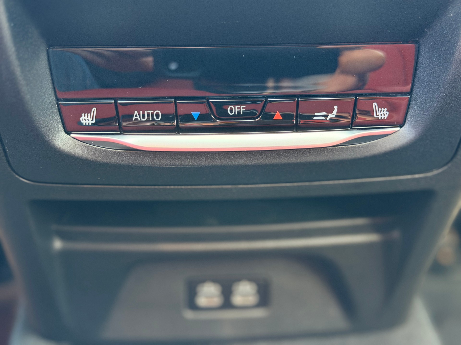 BMW X4 M40i 48V Steptronic-image-16