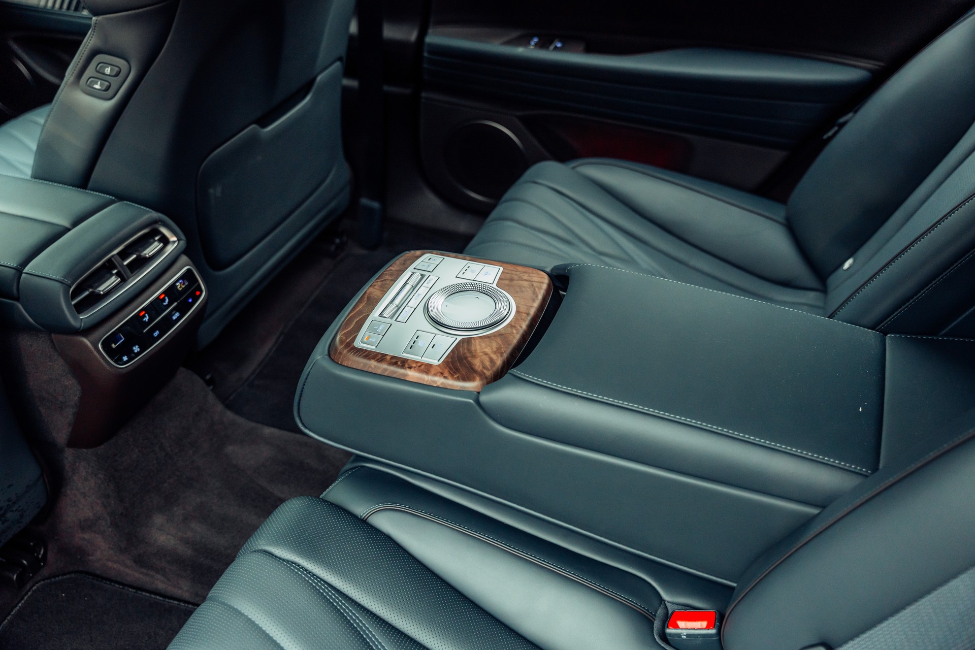 GENESIS G80 Electrificed Luxury 87,2kWh AWD-image-13