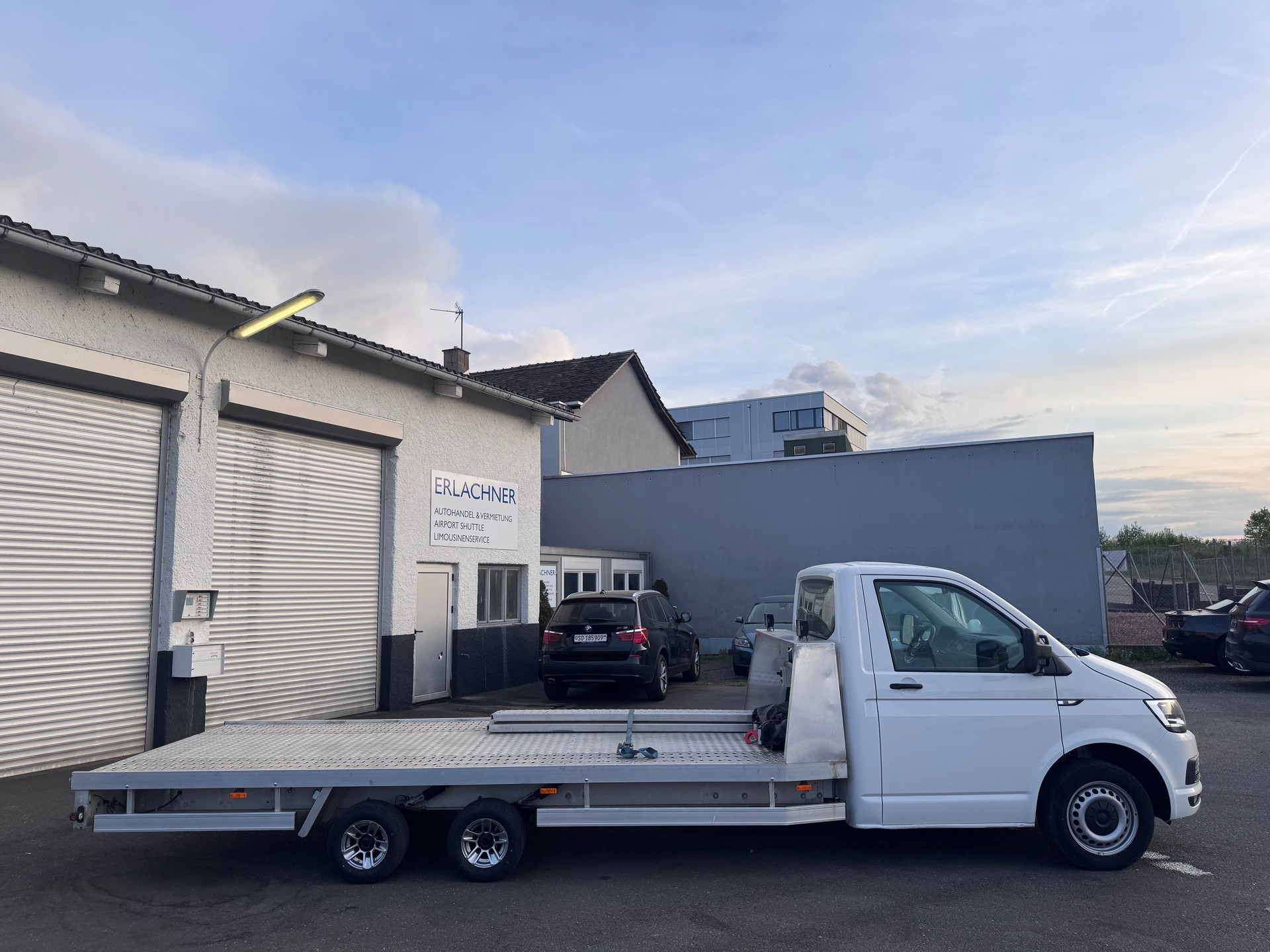 VW T6 2.0 TDI 4Motion DSG AUTOTRANSPORTER-image-12