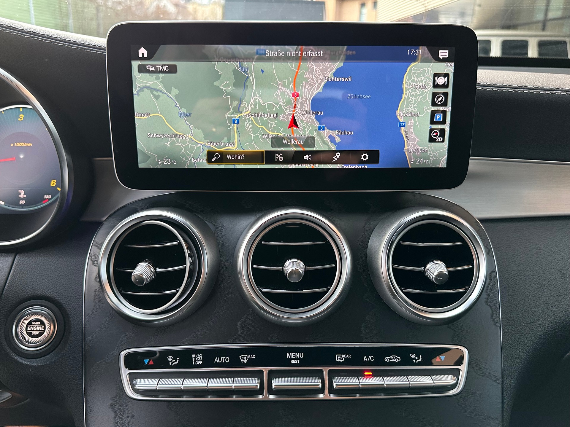 MERCEDES-BENZ GLC 220 d AMG Line 4 Matic-image-7