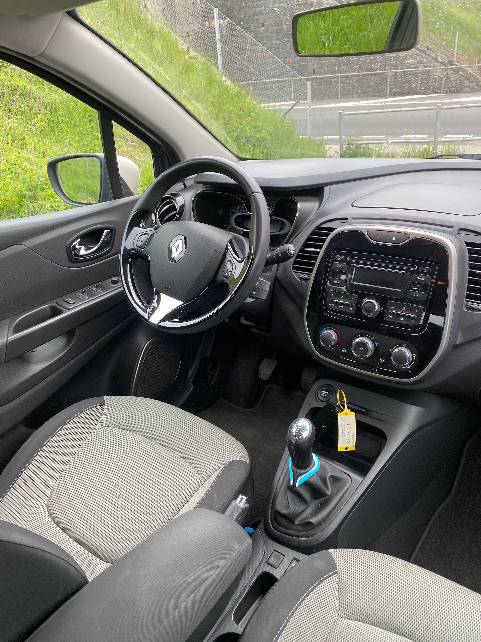 RENAULT Captur 0.9 12V Dynamique-image-4