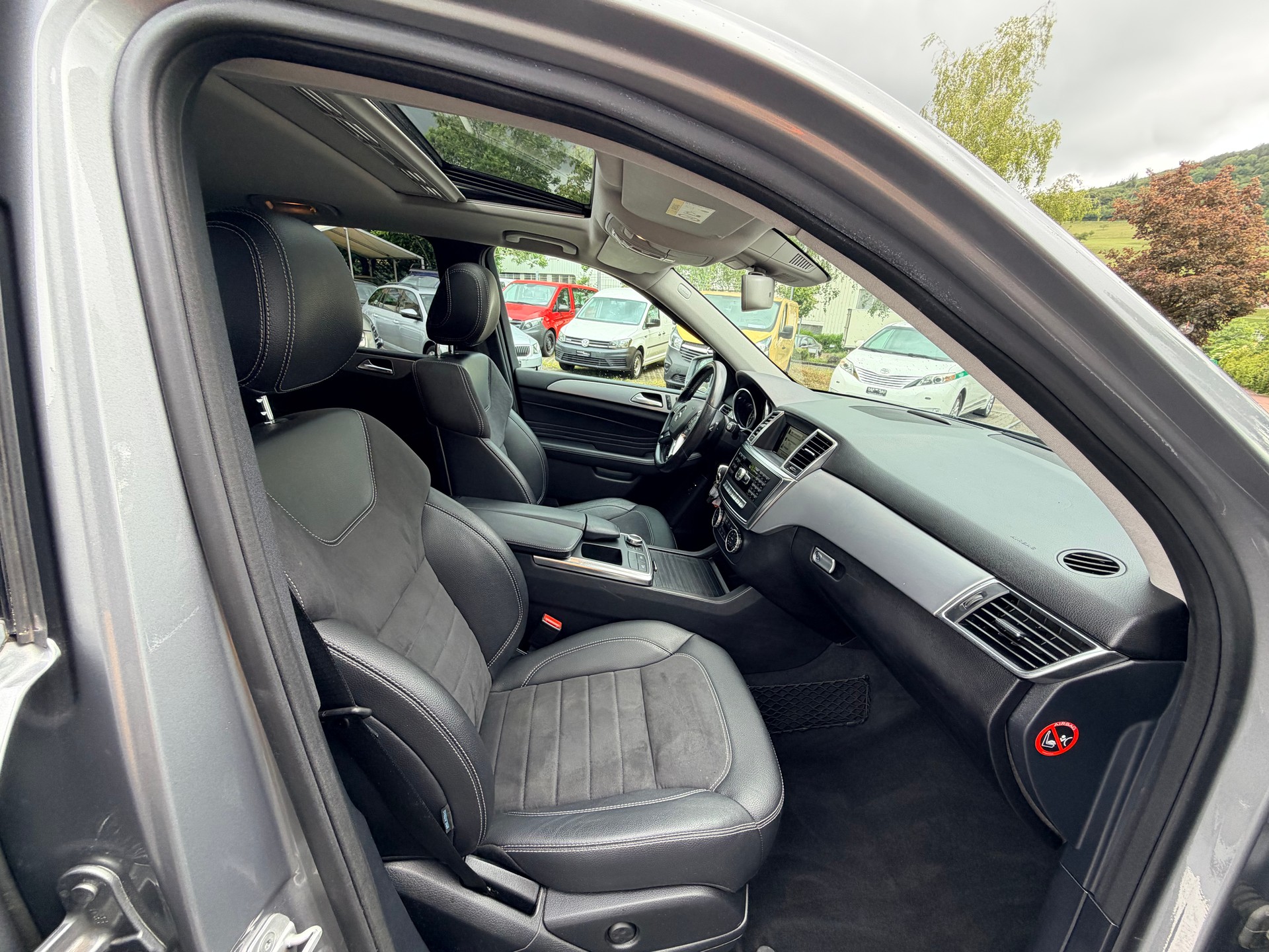 MERCEDES-BENZ ML 350 4Matic 7G-Tronic-image-12