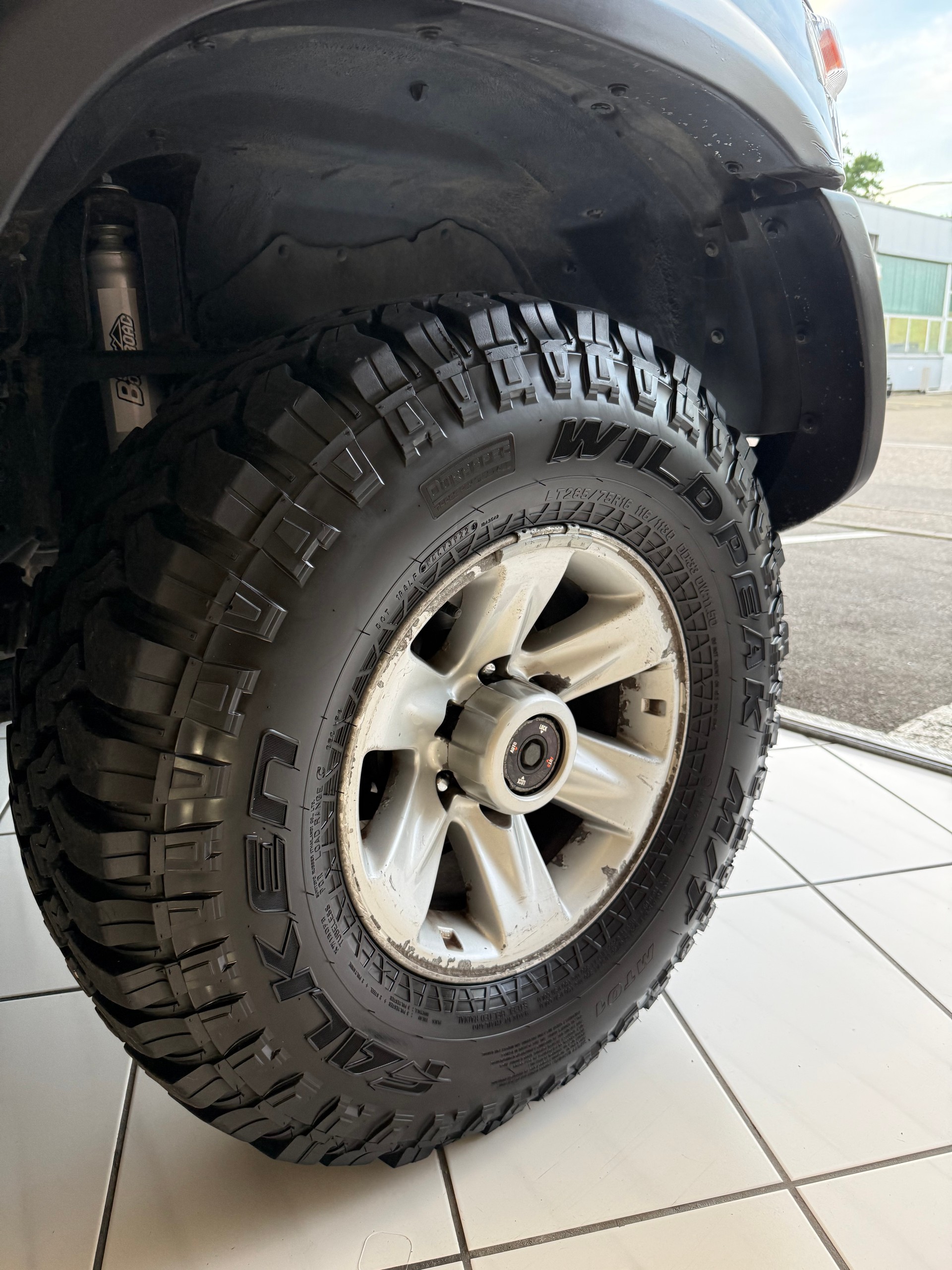 NISSAN Patrol GR 3.0 Di Luxury CAMPER Umbau mit Dachzelt und Höherlegung-image-25