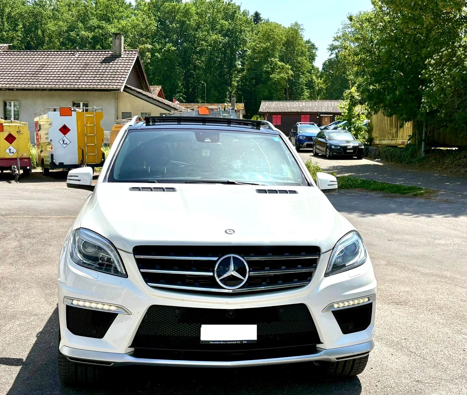 MERCEDES-BENZ ML 63 V8 AMG
