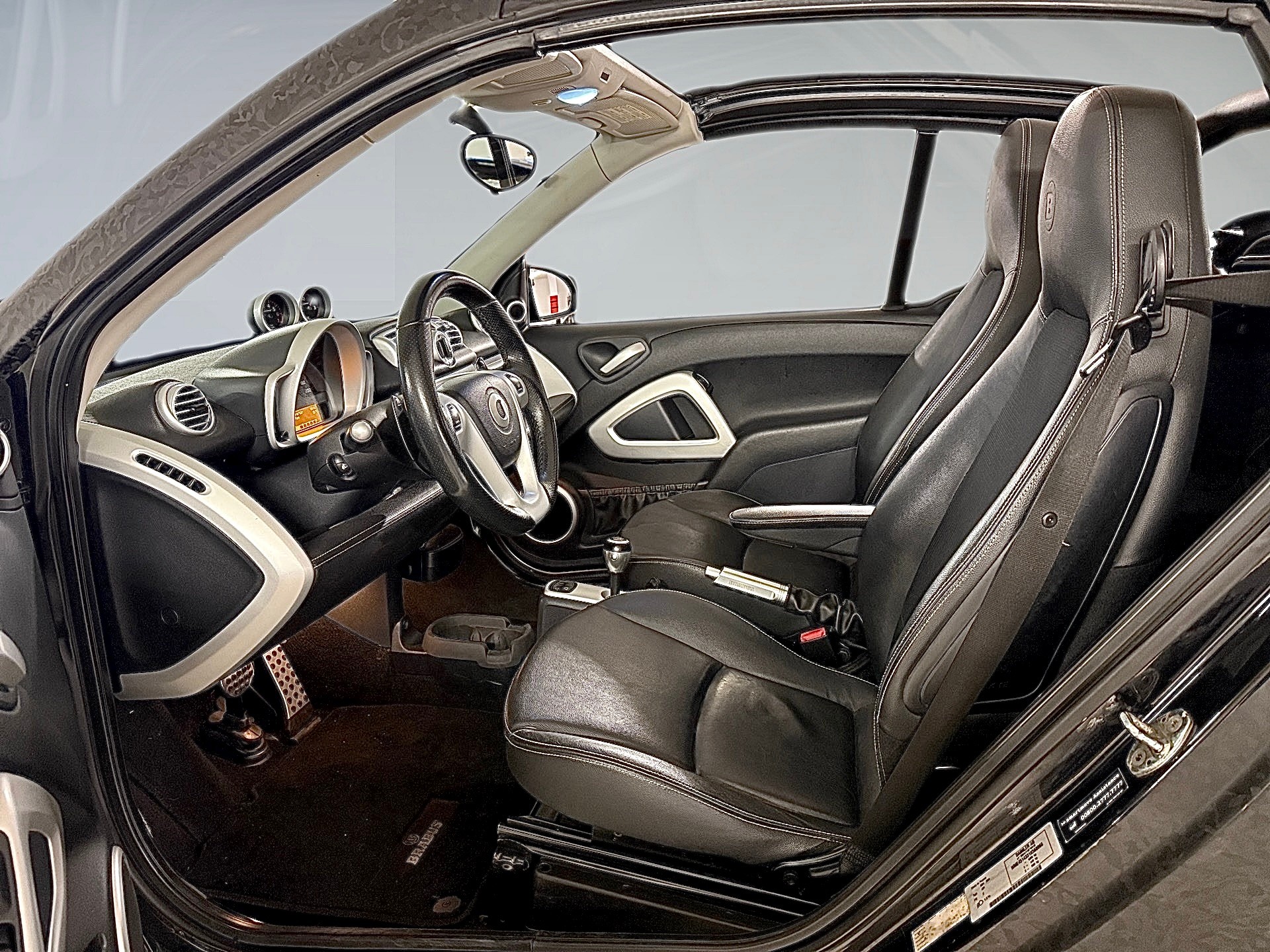 SMART fortwo Brabus Xclusive softouch-image-12