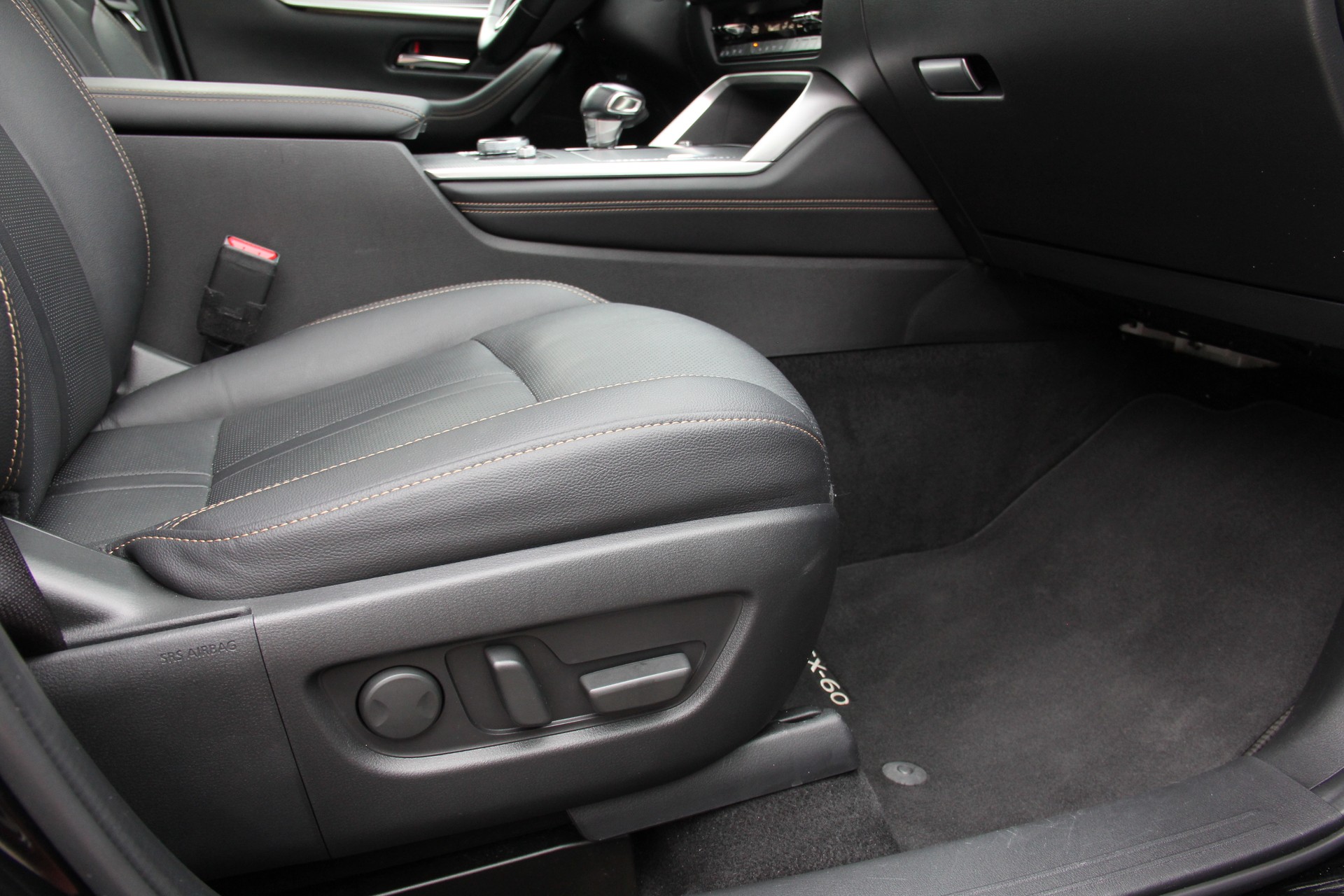 MAZDA CX-60 3.3L e-Skyactiv D MHEV Homura **360°KAMERA** **BOSE-SOUNDSYSTEM** *SITZBELÜFTUNG* *AUTOPILOT* *PANORAMA-DACH*-image-6