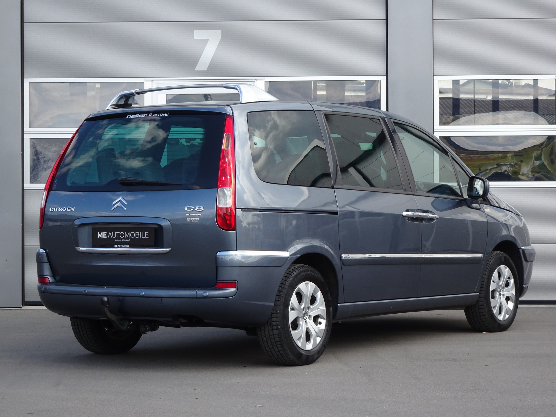 CITROEN C8 2.0 16V HDi Exclusive-image-2