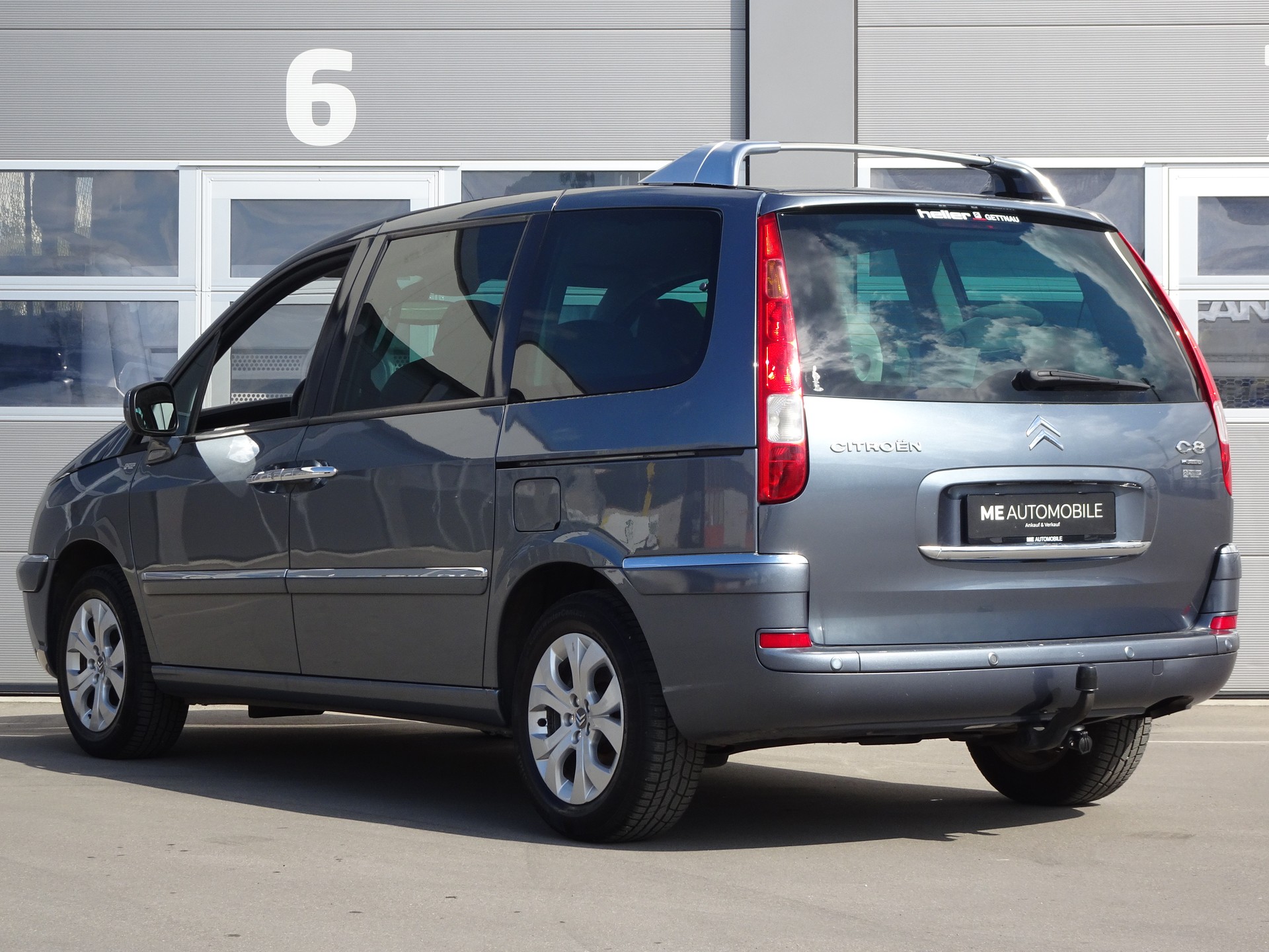 CITROEN C8 2.0 16V HDi Exclusive-image-3