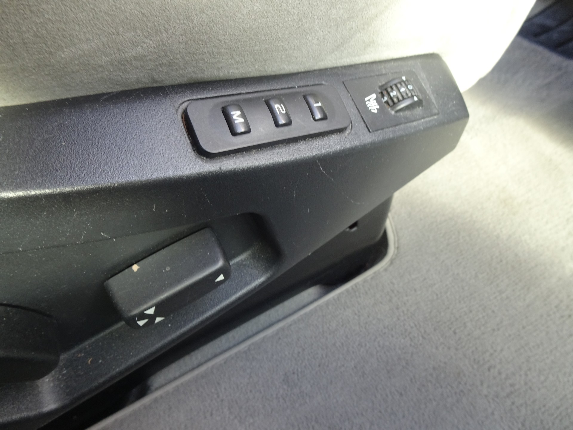 CITROEN C8 2.0 16V HDi Exclusive-image-5