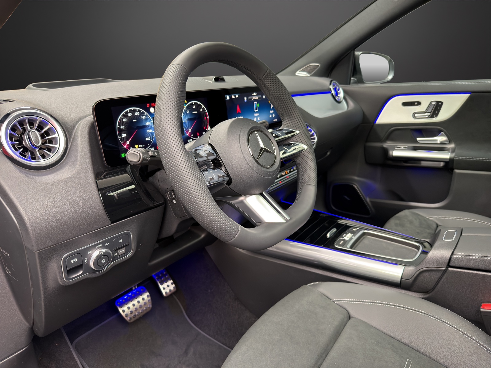 MERCEDES-BENZ GLA 220 d 4M Swiss Star-image-7