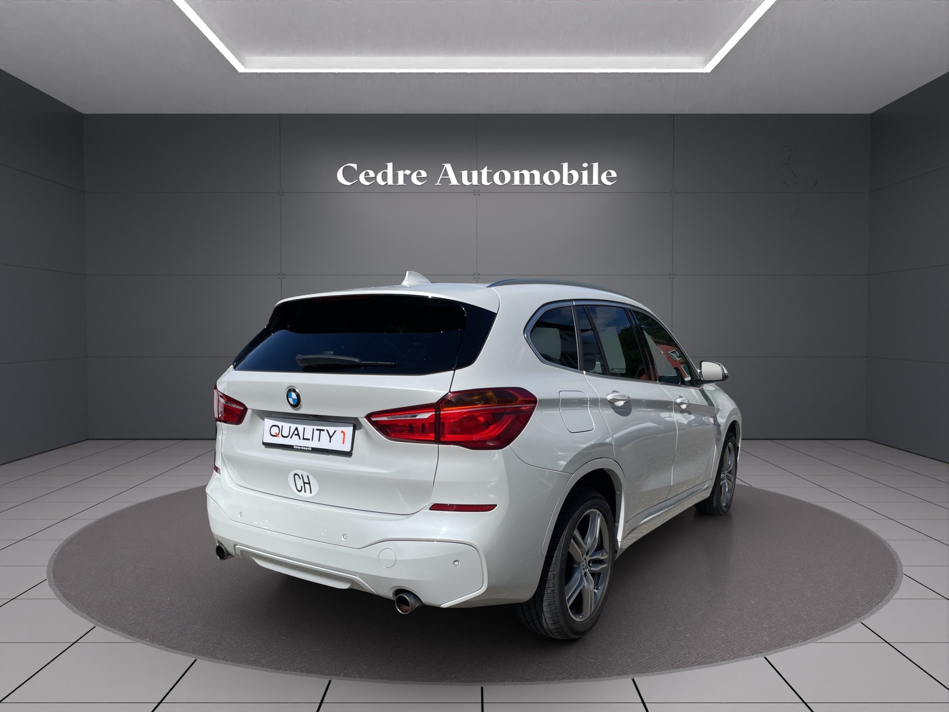 BMW X1 xDrive 25d M Sport Steptronic-showroom-element-3