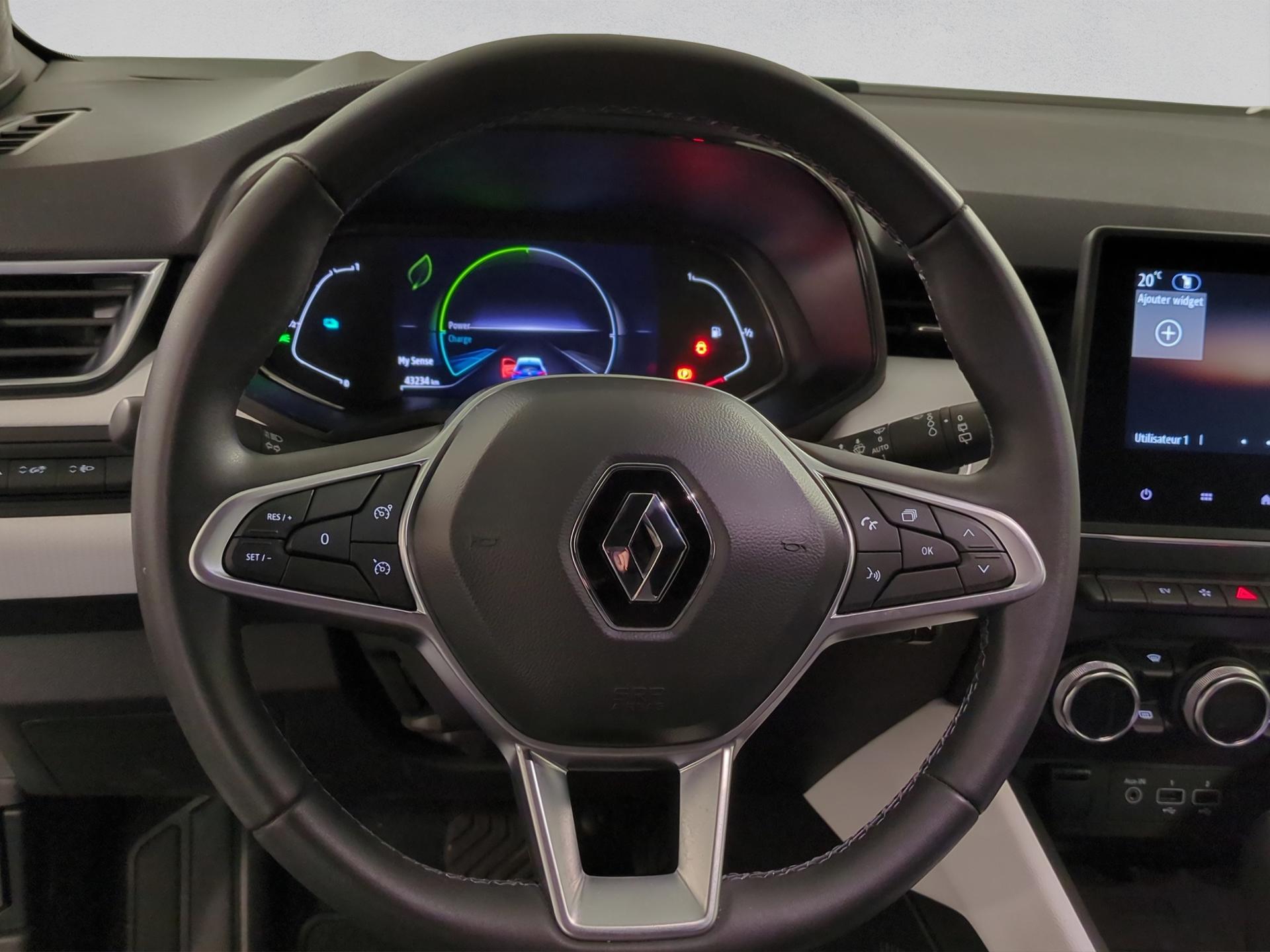 RENAULT Clio 1.6 E-Tech Techno-image-9