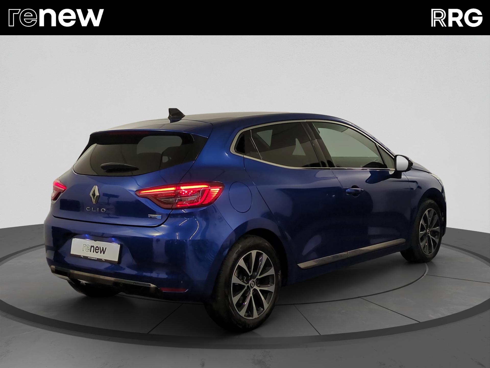 RENAULT Clio 1.6 E-Tech Techno-showroom-element-2
