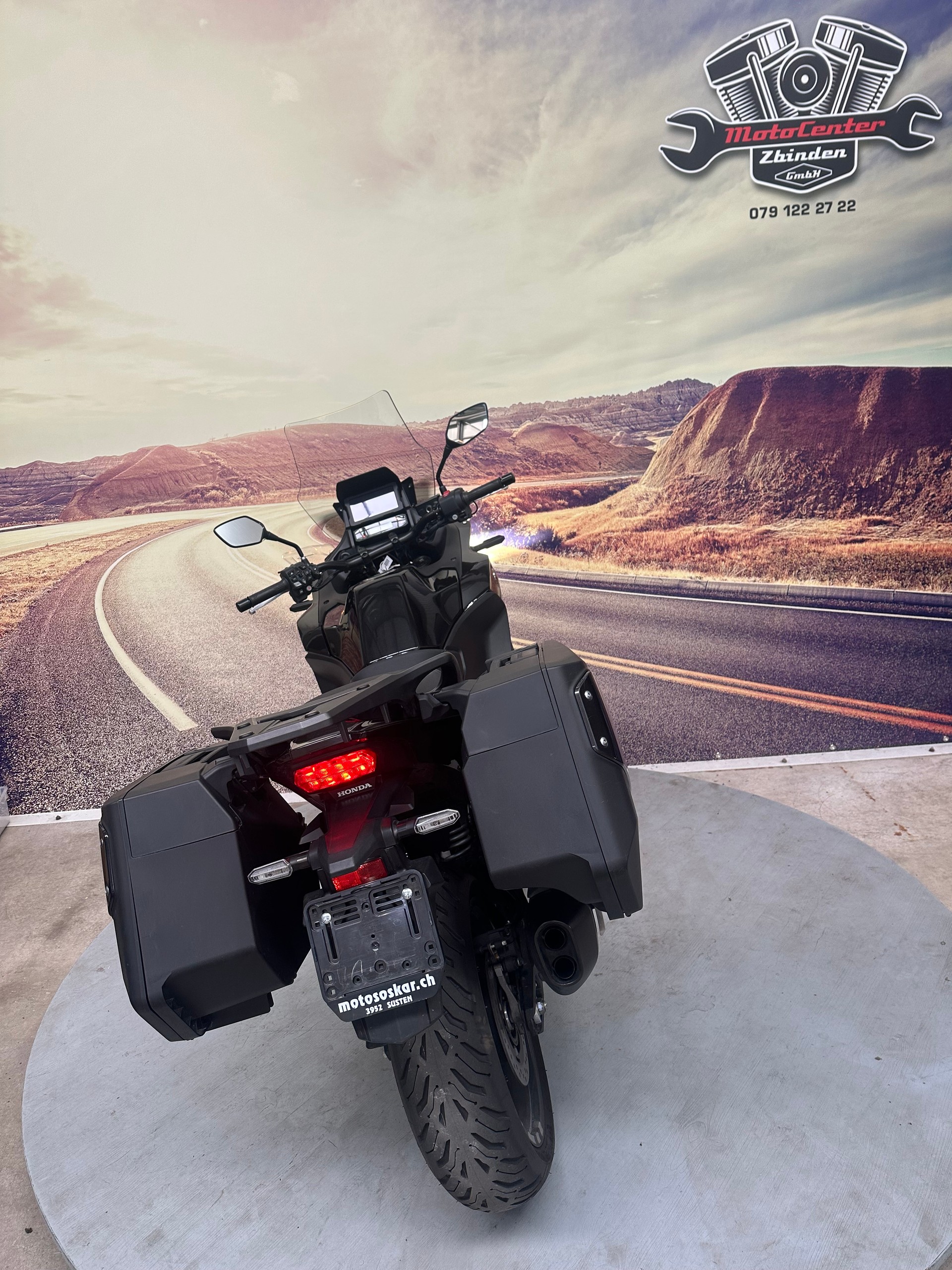 HONDA NT 1100-image-7