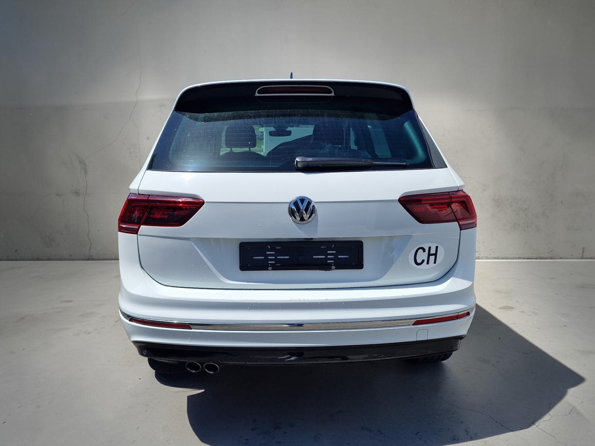 VW Tiguan 2.0TSI Highline 4Motion DSG 24Mt Gara 8x Alu-image-6