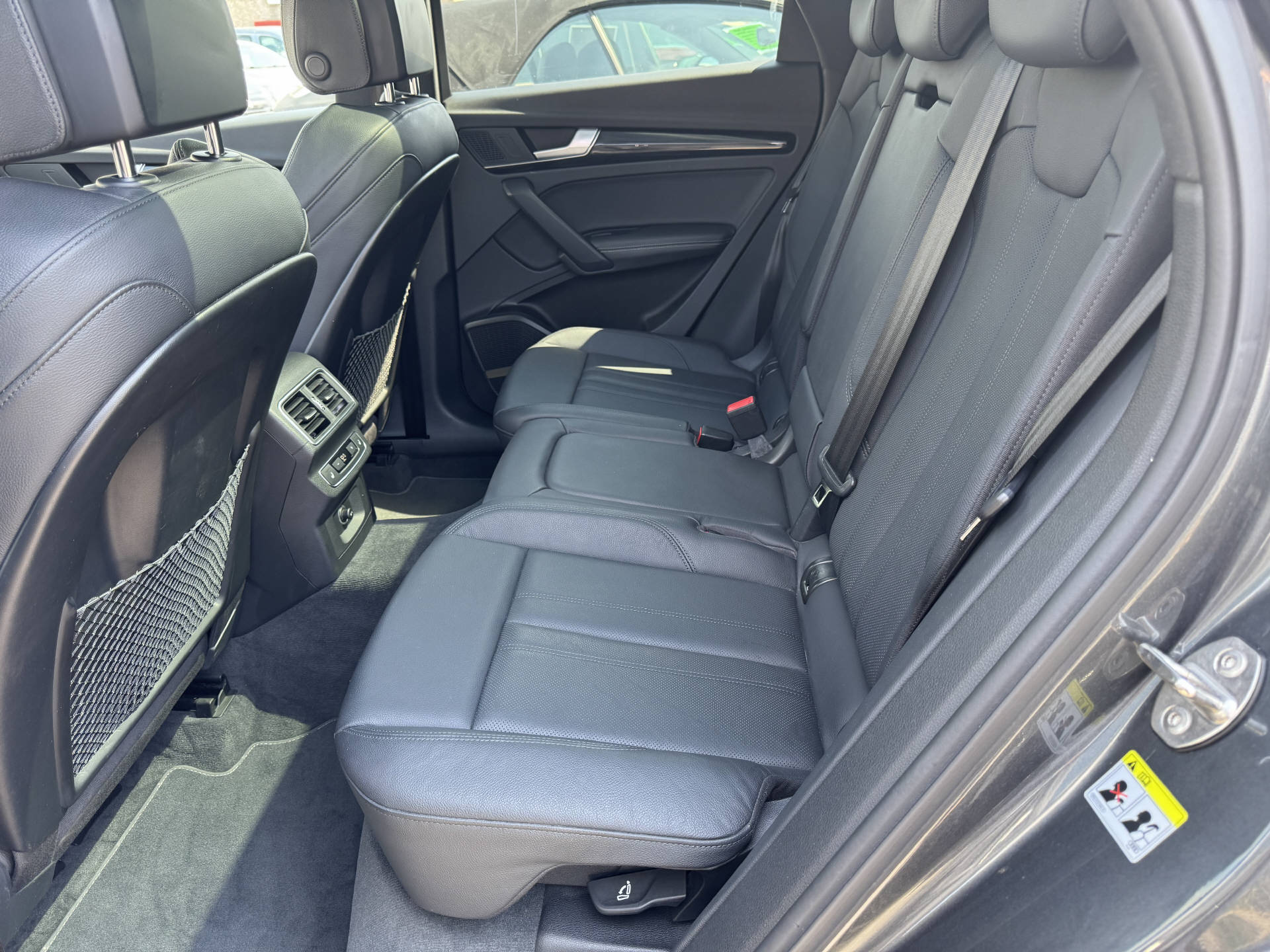 AUDI SQ5 3.0 V6 TDI quattro T-Tronic-image-12