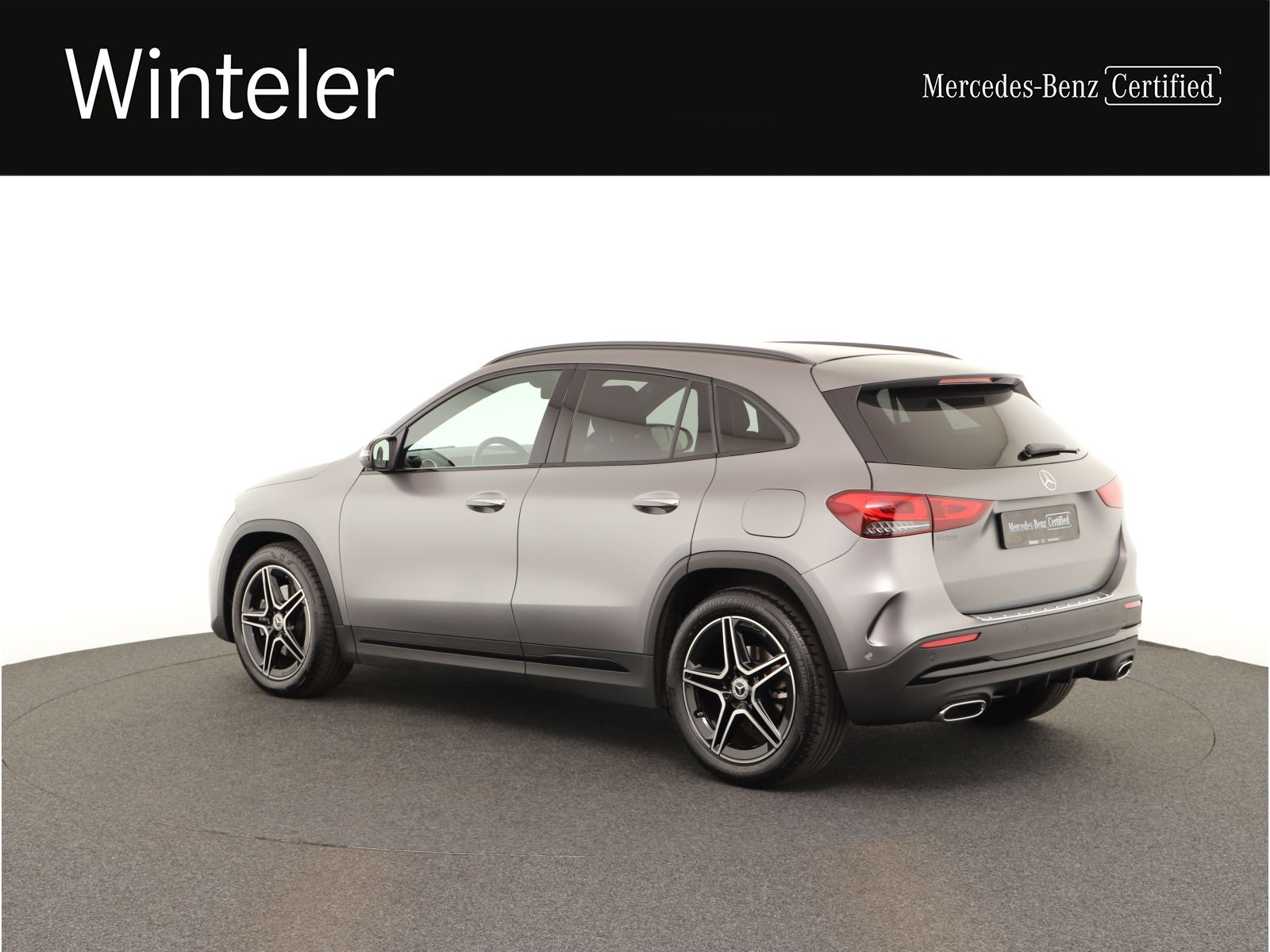 MERCEDES-BENZ GLA 180 AMG Line 7G-DCT-image-1
