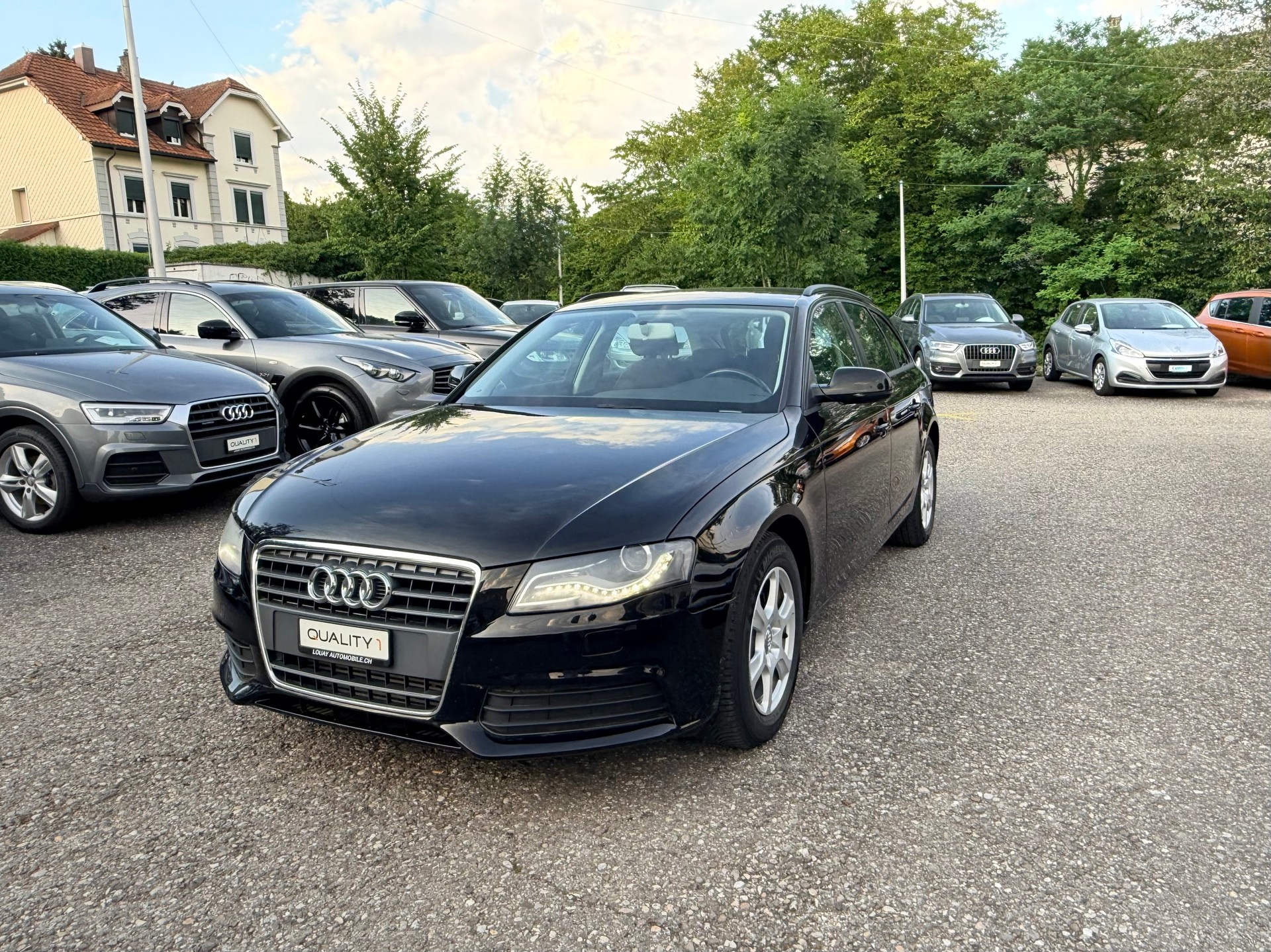 AUDI A4 Avant 1.8 TFSI multitronic-image-11