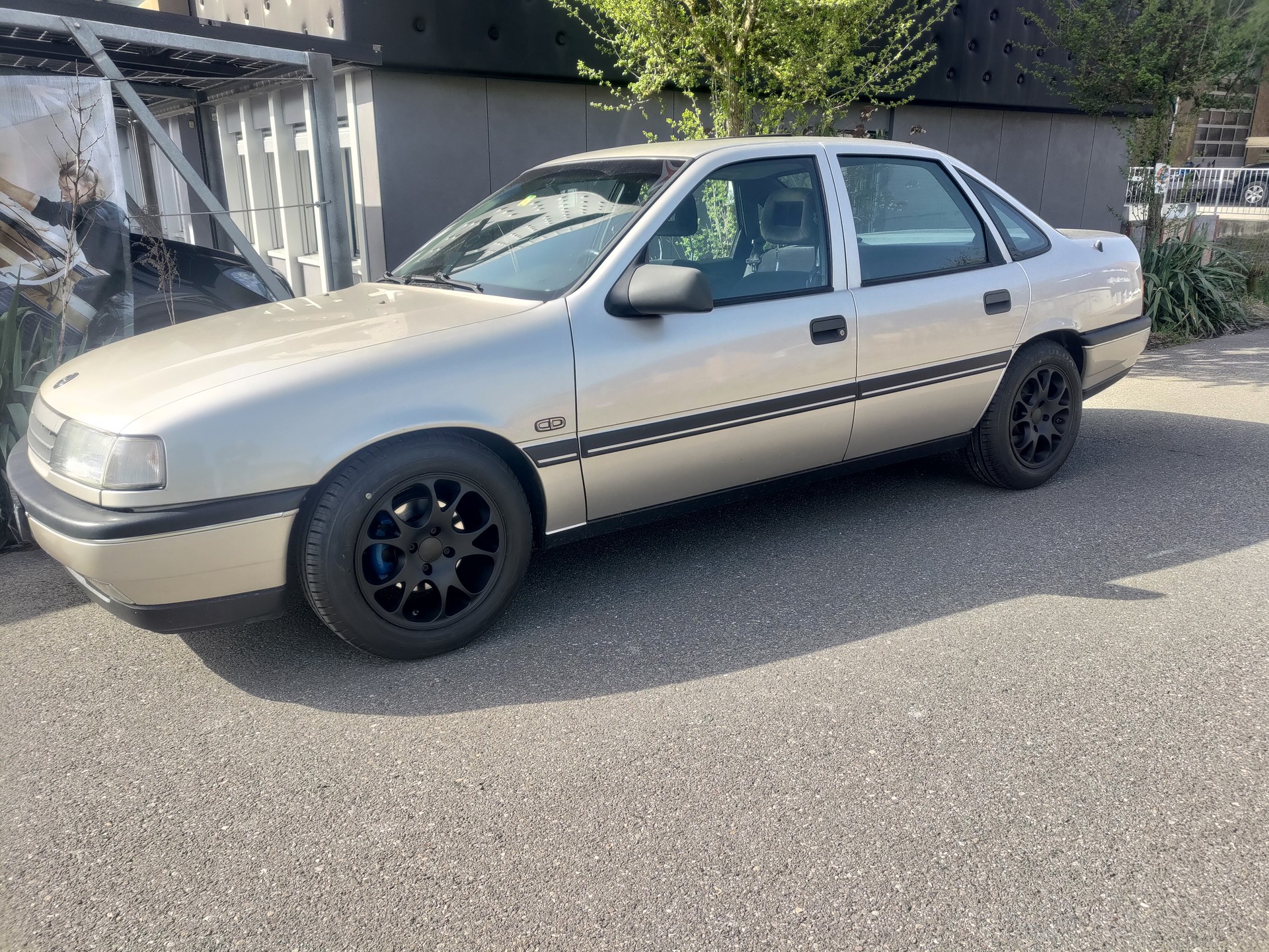 OPEL 2.0i CD