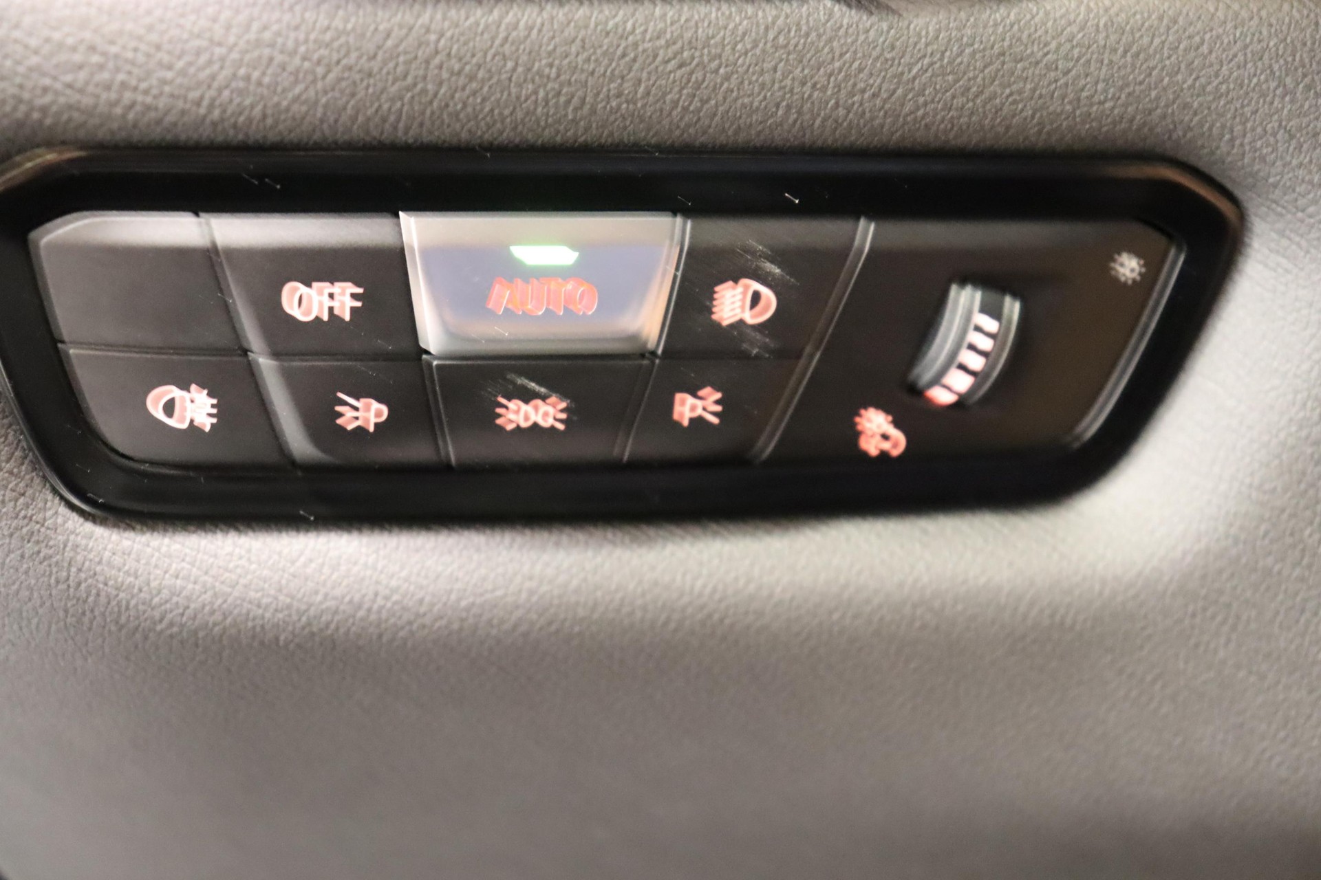 BMW 840d xDrive Gran Coupé-image-18