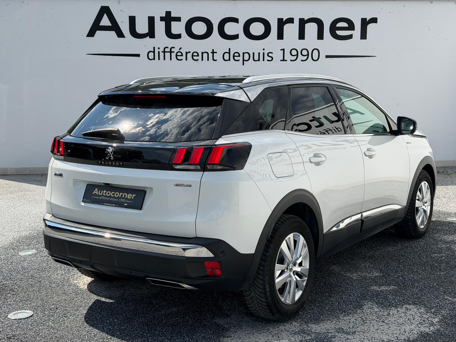 PEUGEOT 3008 1.2 PureTech GT Line EAT-image-4