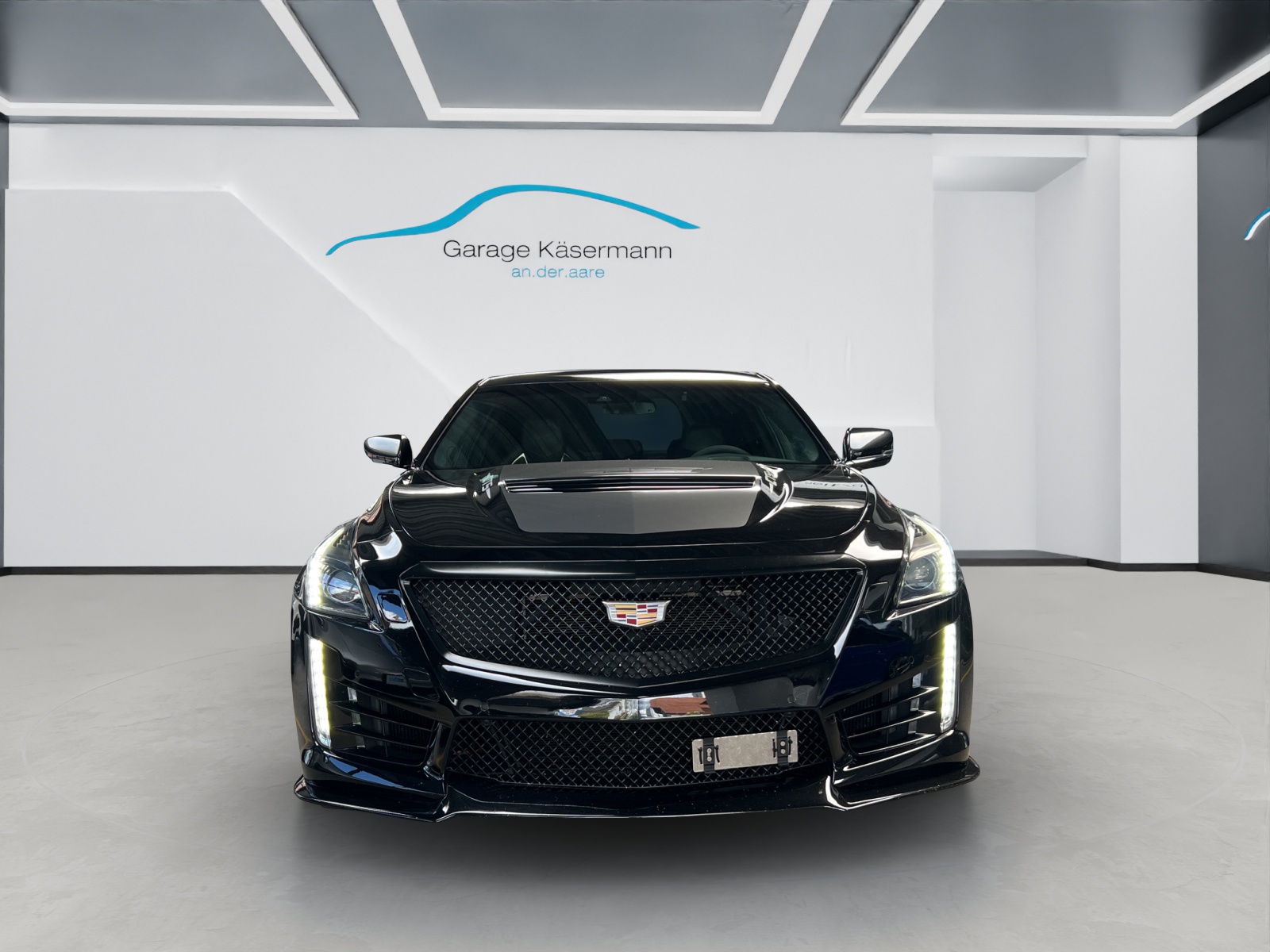 CADILLAC CTS-V Sedan 6.2 Supercharged Automatic-showroom-element-1