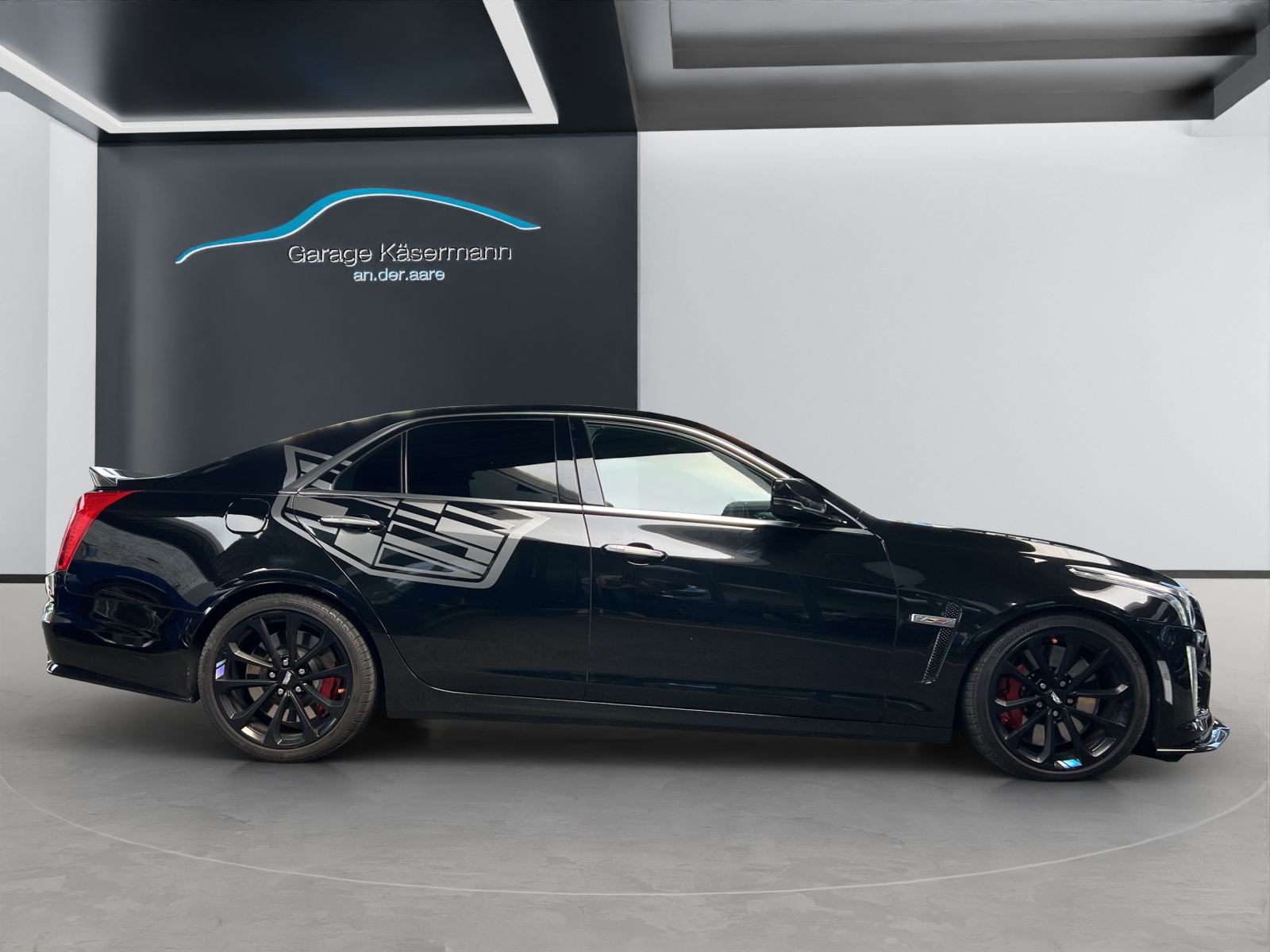 CADILLAC CTS-V Sedan 6.2 Supercharged Automatic-showroom-element-3
