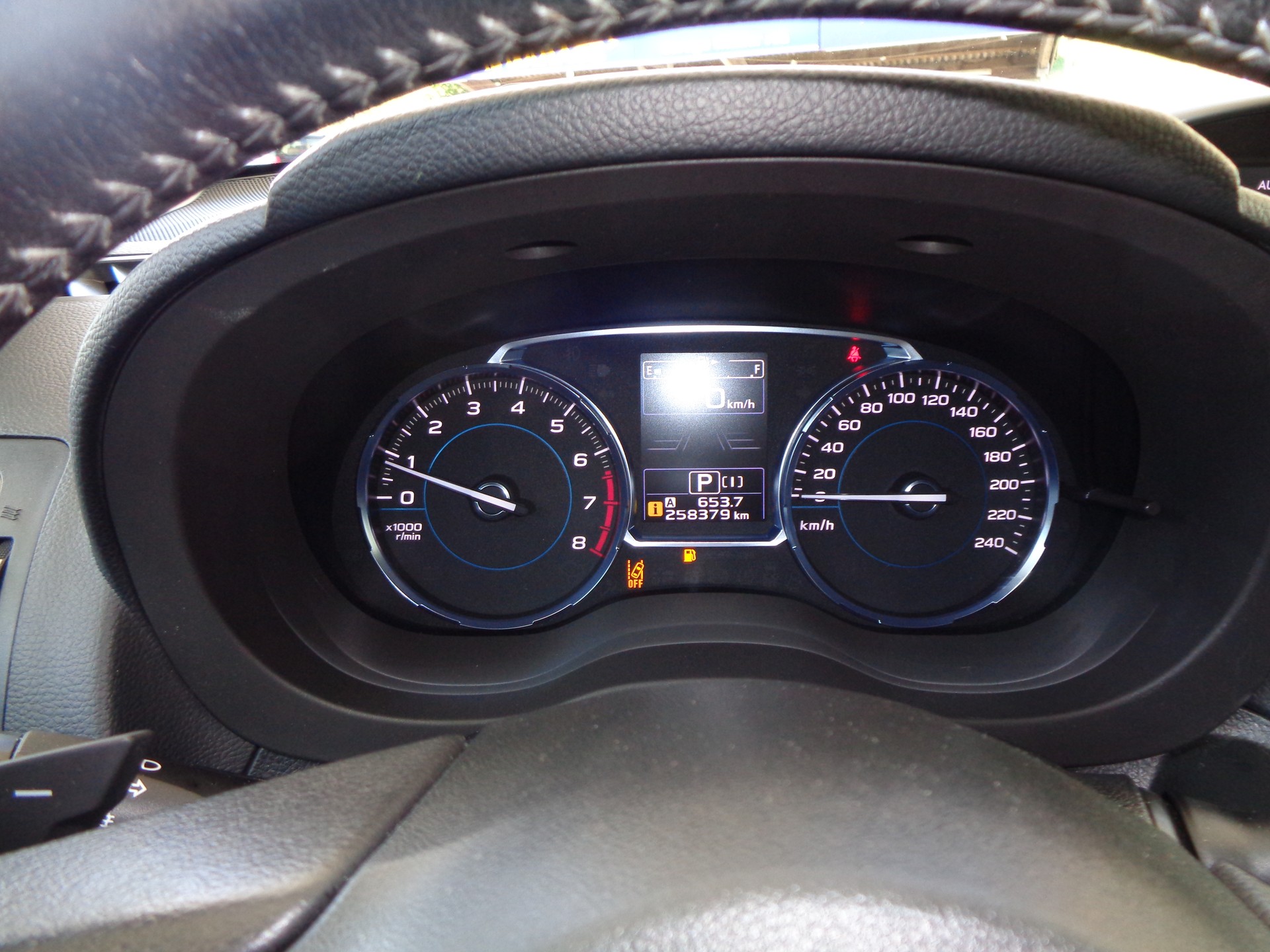 SUBARU Forester 2.0i Executive Lineartronic-image-11