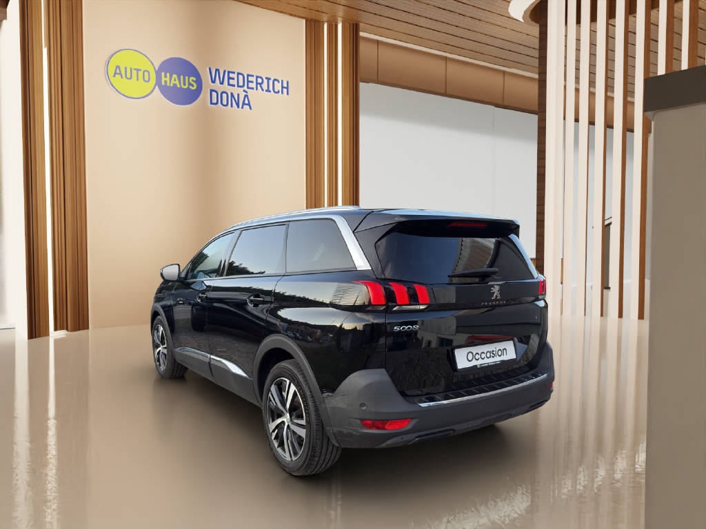 PEUGEOT 5008 1.6 PureTech Allure-showroom-element-2