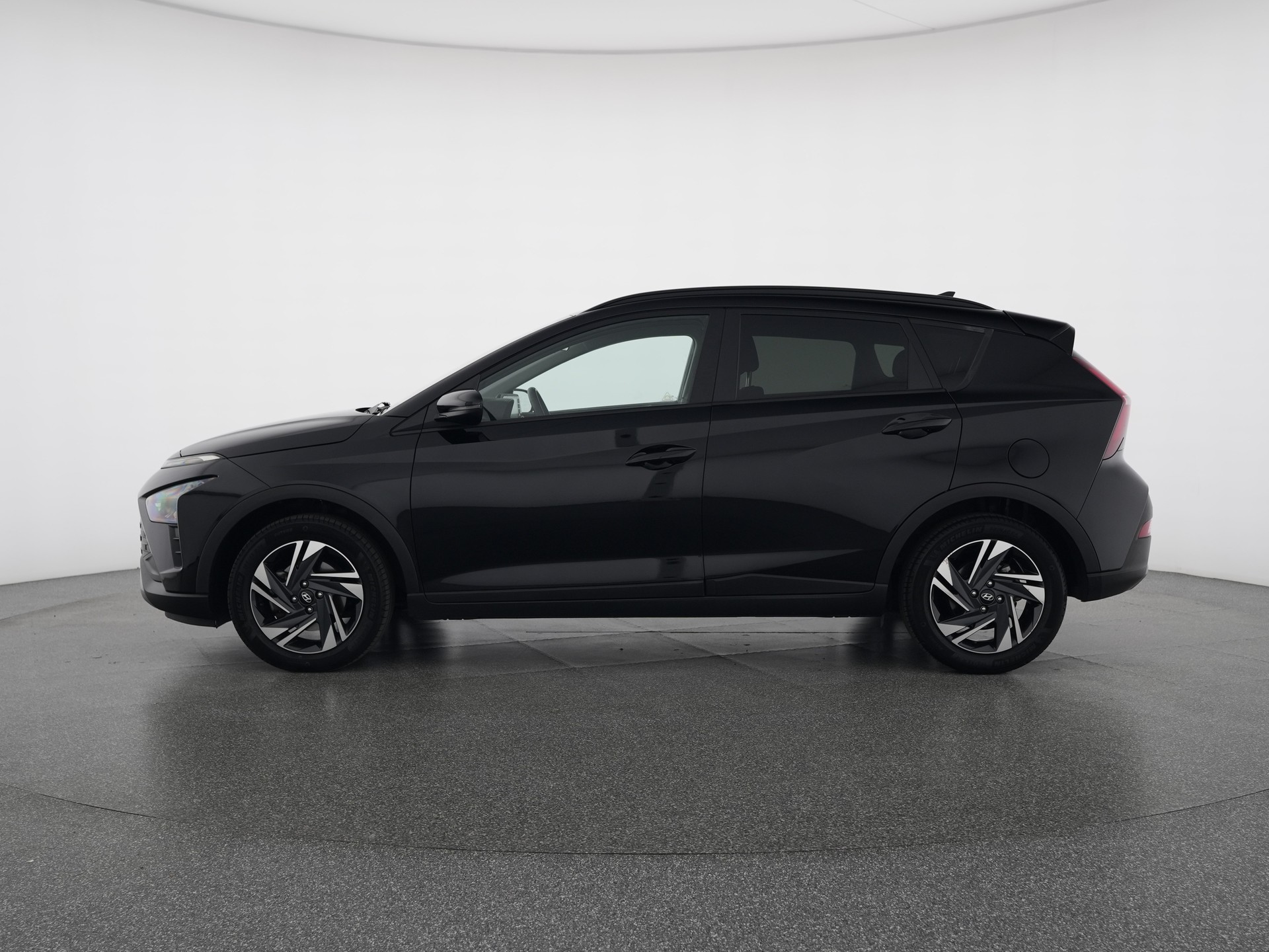 HYUNDAI Bayon 1.0 T-GDi Sport DCT-showroom-element-1