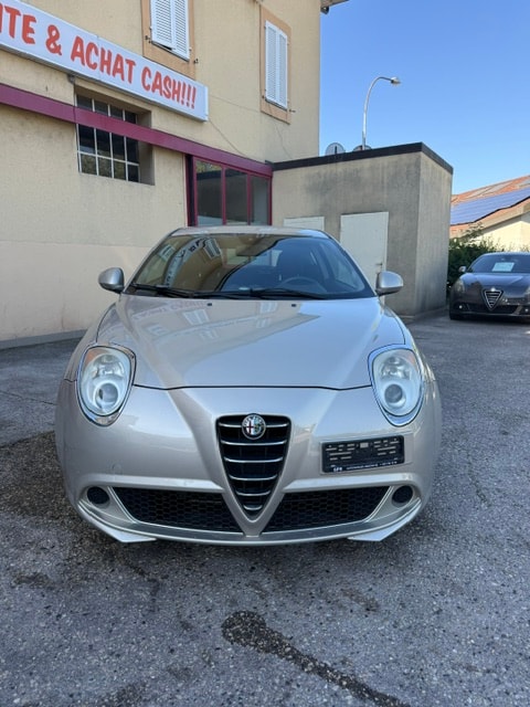 ALFA ROMEO MiTo 1.4 Distinctive-showroom-element-1