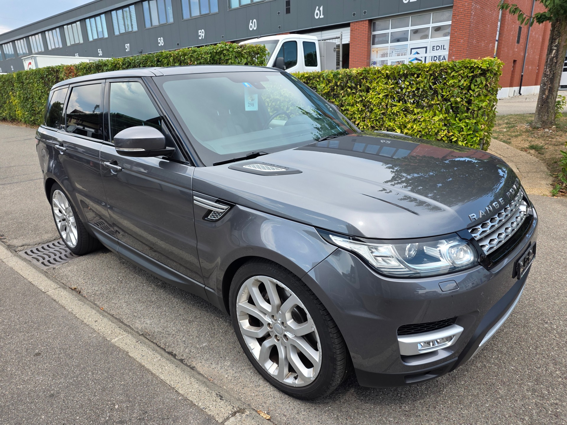 LAND ROVER Range Rover Sport 3.0 SDV6 HSE Automatic-image-6