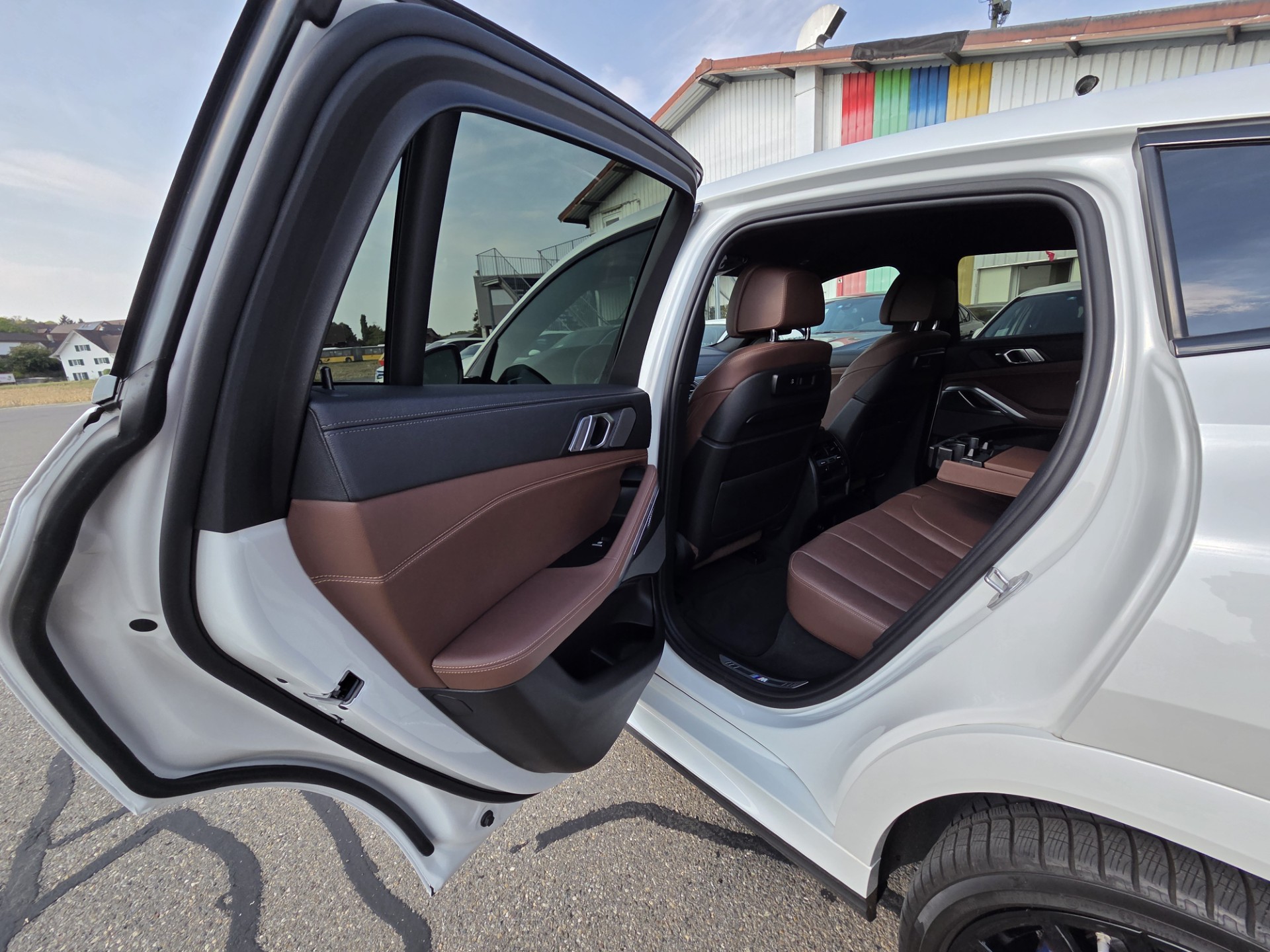 BMW X6 M50d-image-11