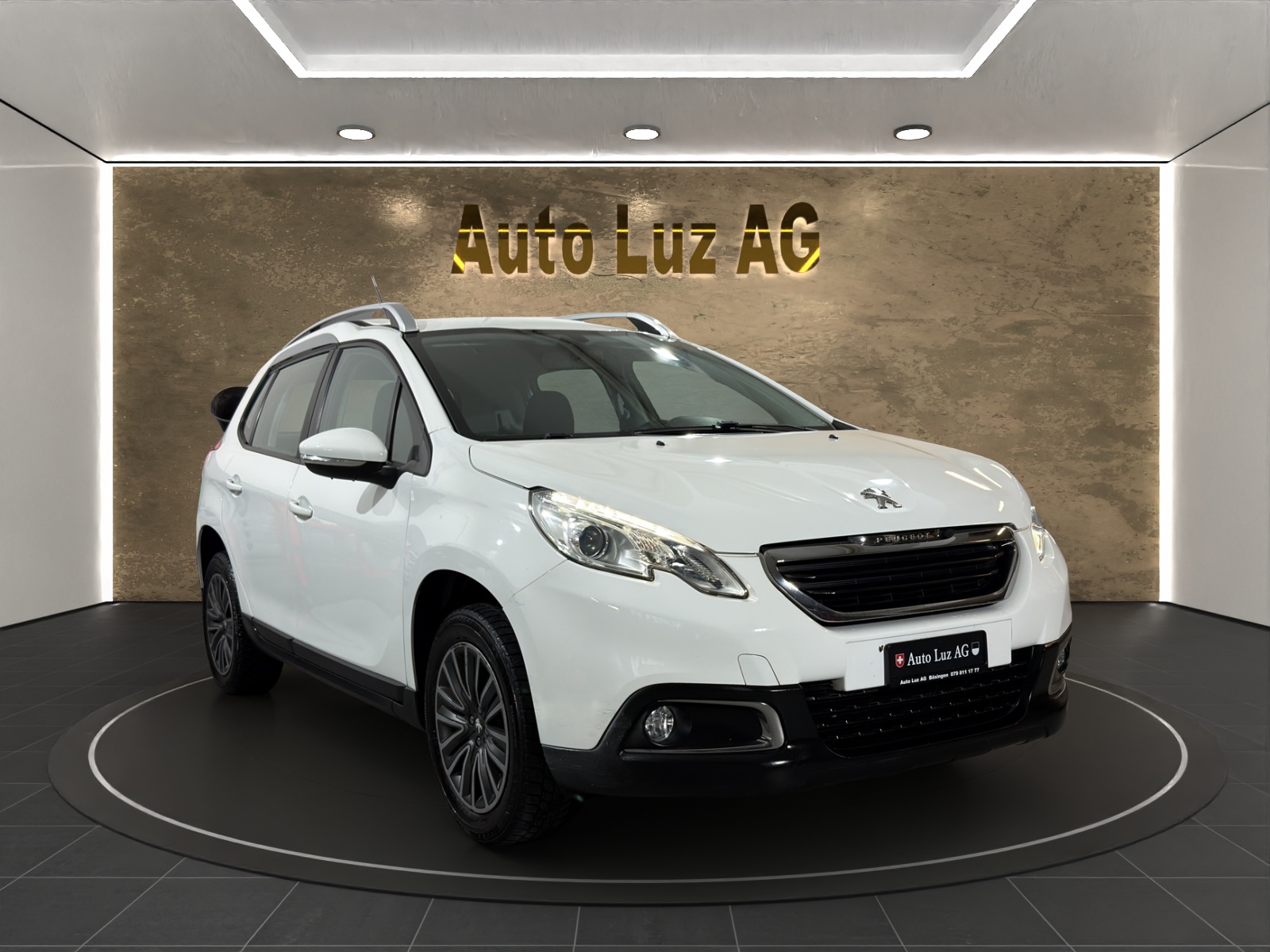 PEUGEOT 2008 1.2 VTI Active-image-6