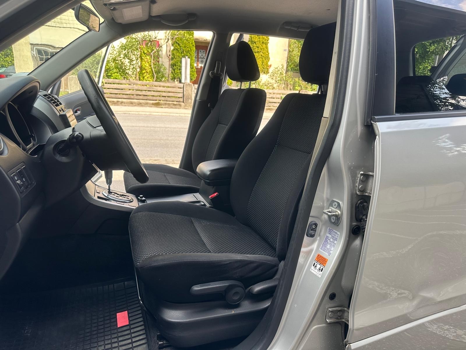 SUZUKI Grand Vitara 2.0 16V Top-image-8