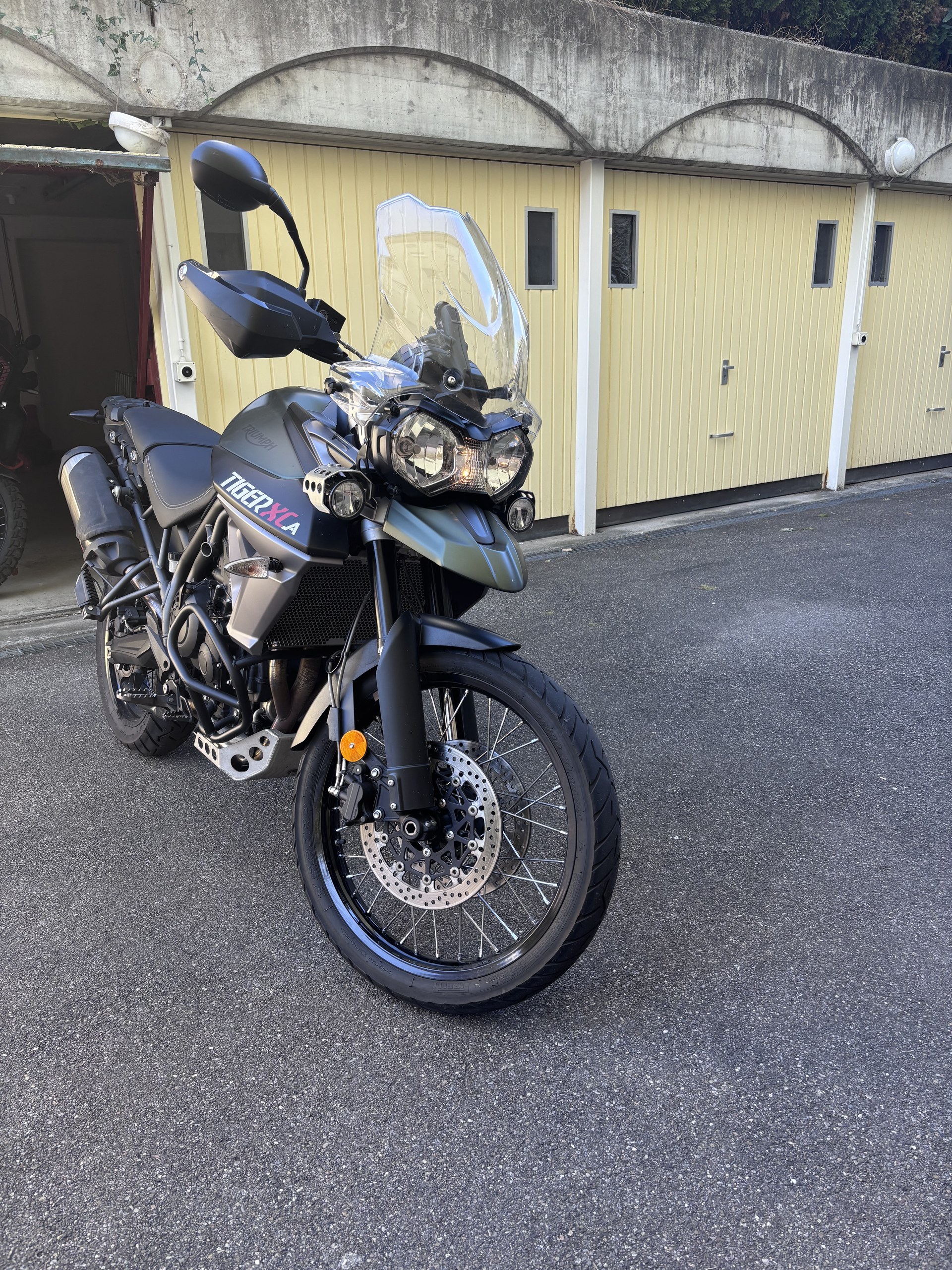 TRIUMPH Tiger 800 XCa ABS-image-3
