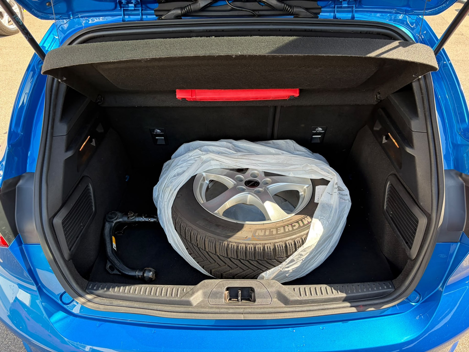FORD Focus 1.0 SCTi ST Line-image-8
