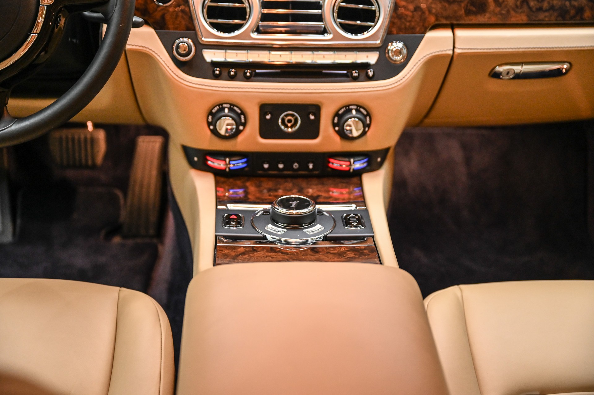 ROLLS-ROYCE Wraith 6.6 V12-image-25