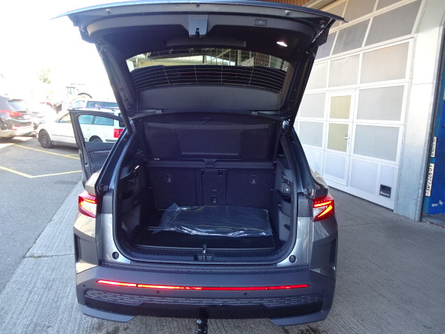 SKODA Elroq RS 4x4-image-13