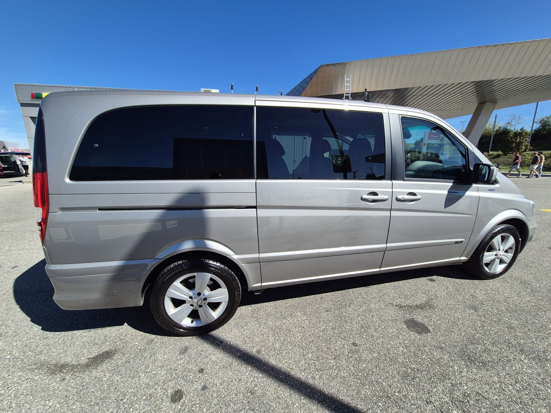 MERCEDES-BENZ VIANO 2,2 CDI-image-2