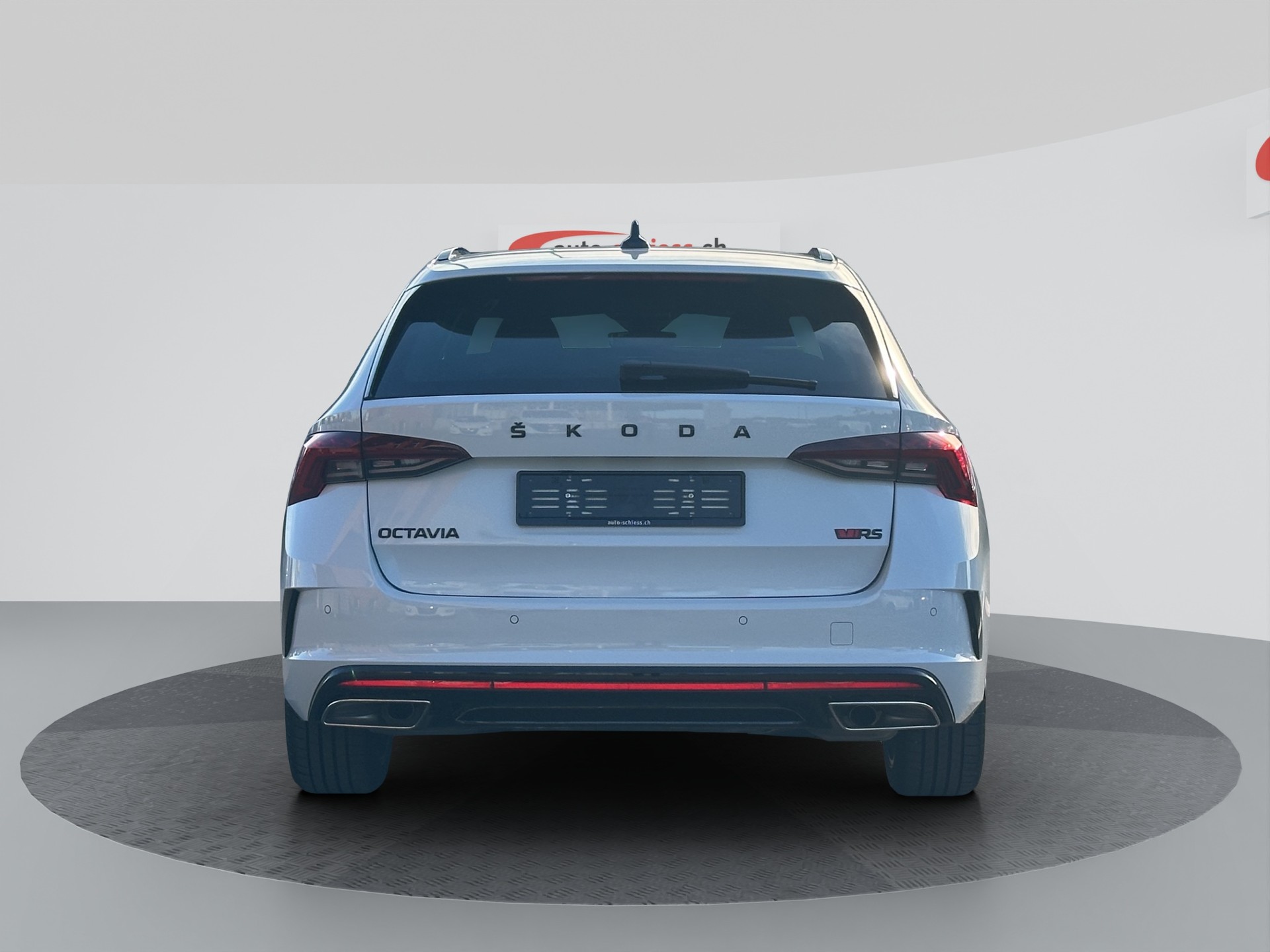 SKODA Octavia Combi 2.0 TSI DSG RS-showroom-element-3
