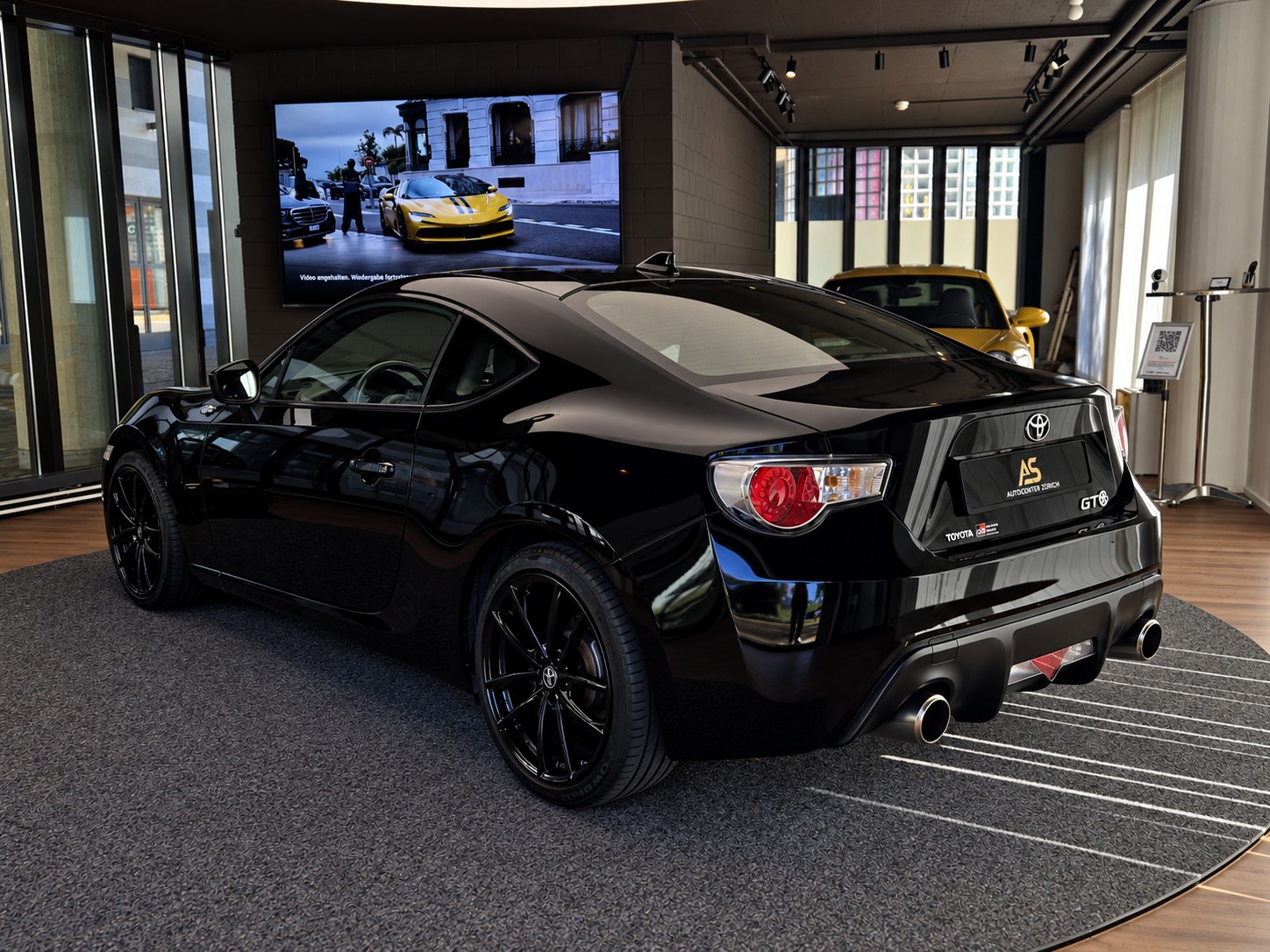 TOYOTA GT 86 2.0 D-4S Sport Manual *BLACK EDITION*-showroom-element-3