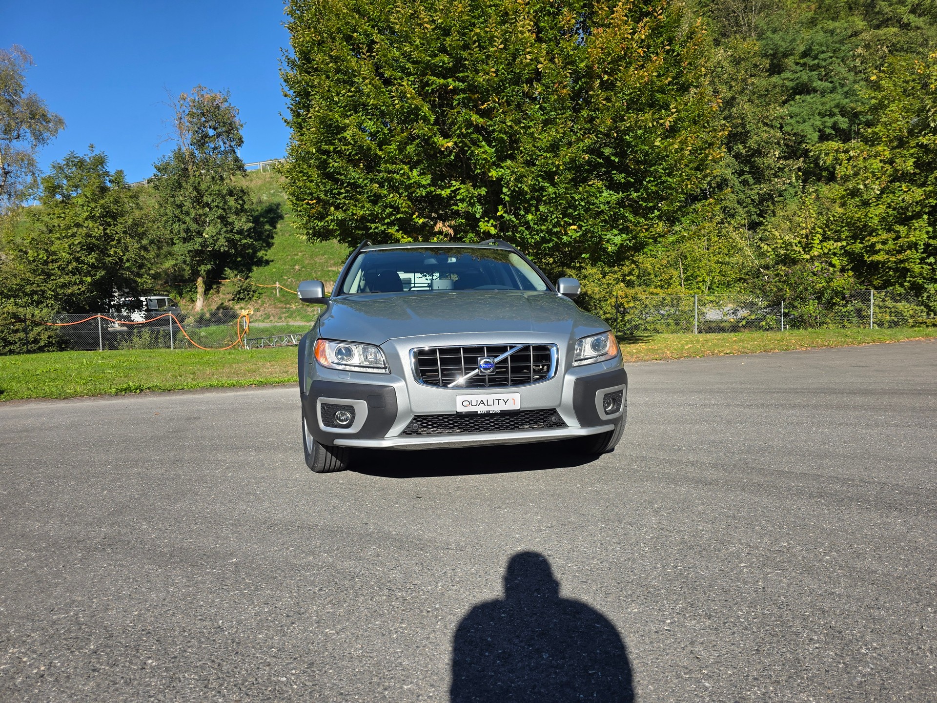 VOLVO XC70 D5 AWD Ocean Race Geartronic-showroom-element-1