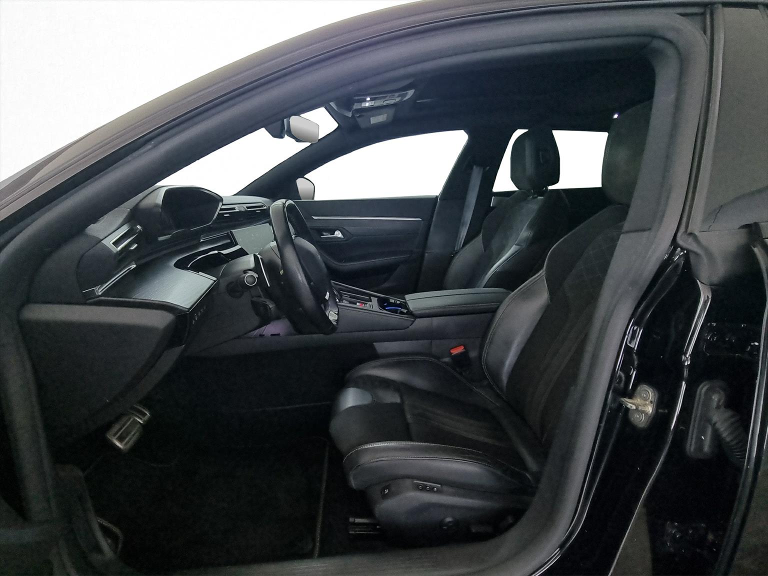 PEUGEOT 508 1.6 Plug-in Hybrid-image-5